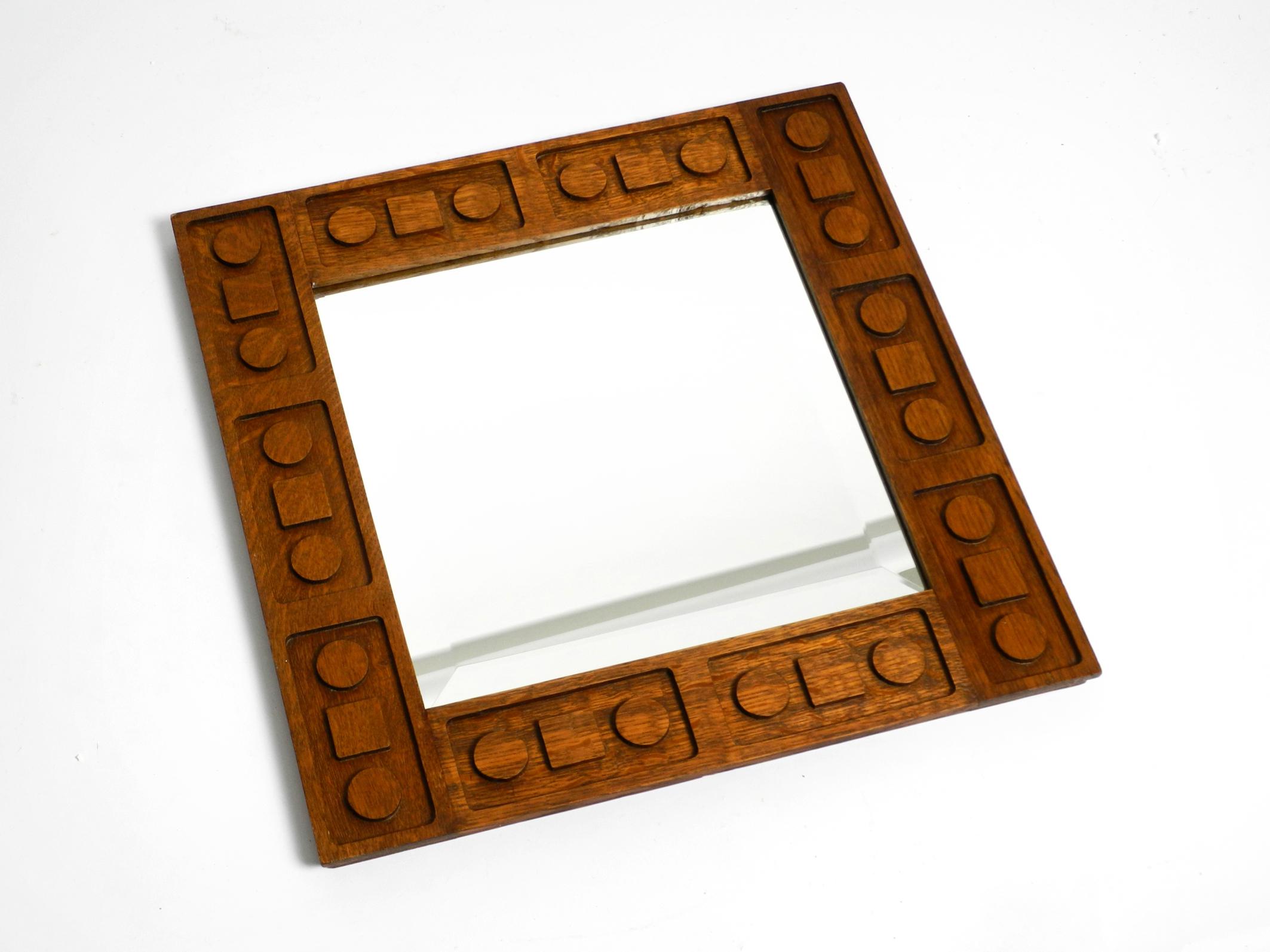 Beautiful extraordinary 1930s Art Deco wall mirror made of oak For Sale 14