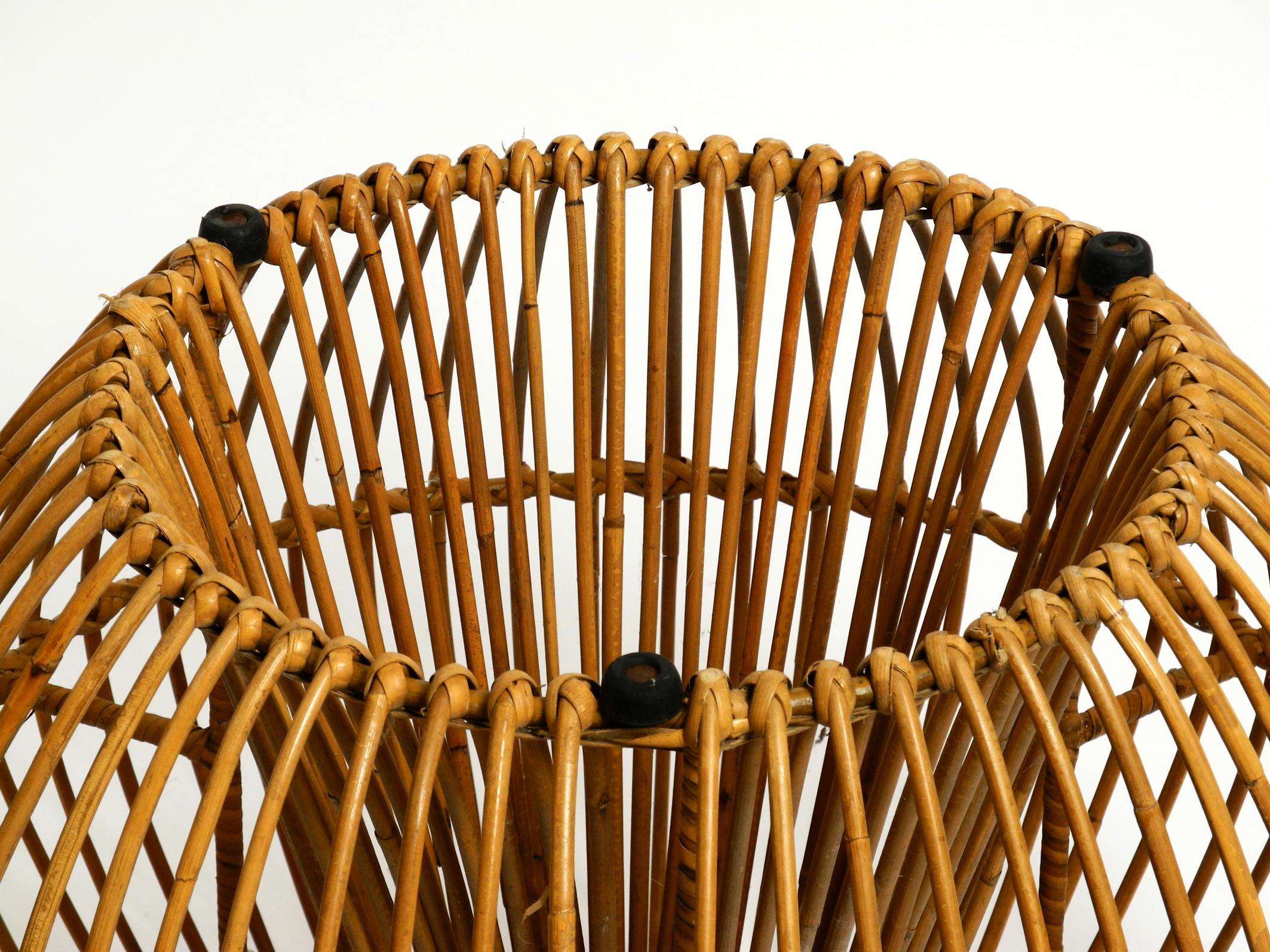 Beautiful extraordinary original 60s Italian bamboo rattan stool  For Sale 5