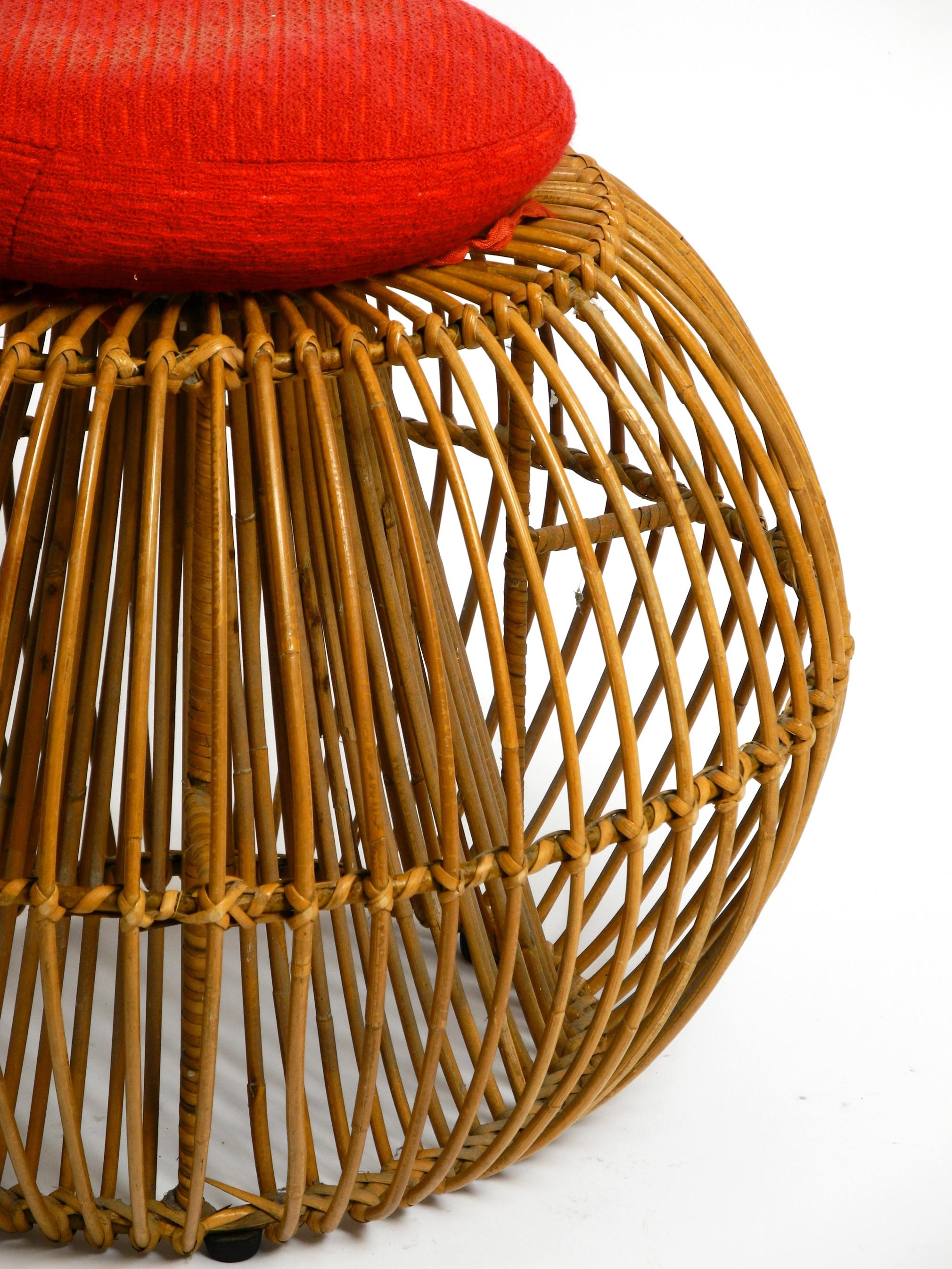 Beautiful extraordinary original 60s Italian bamboo rattan stool  For Sale 8