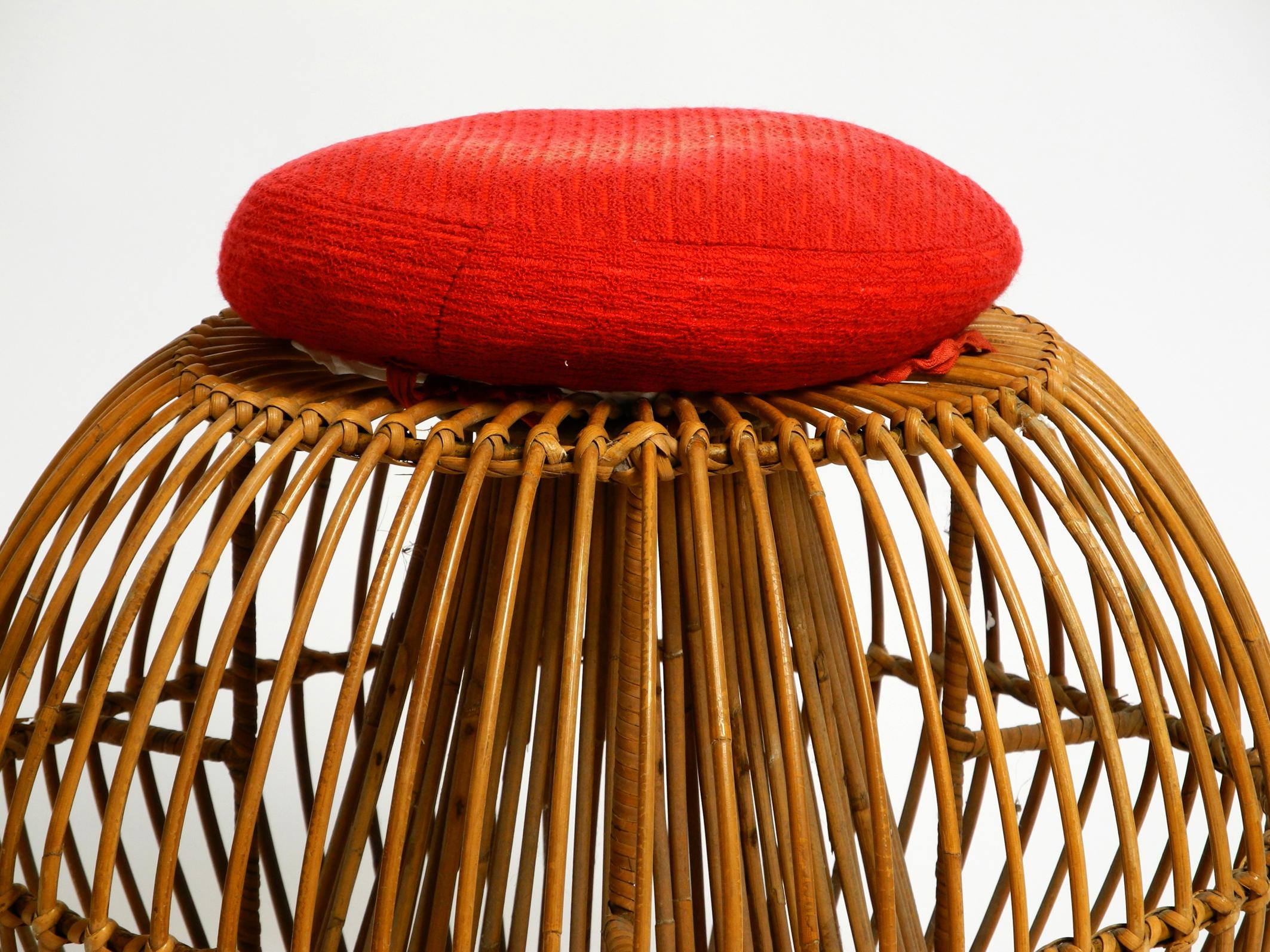 Beautiful extraordinary original 60s Italian bamboo rattan stool  For Sale 3