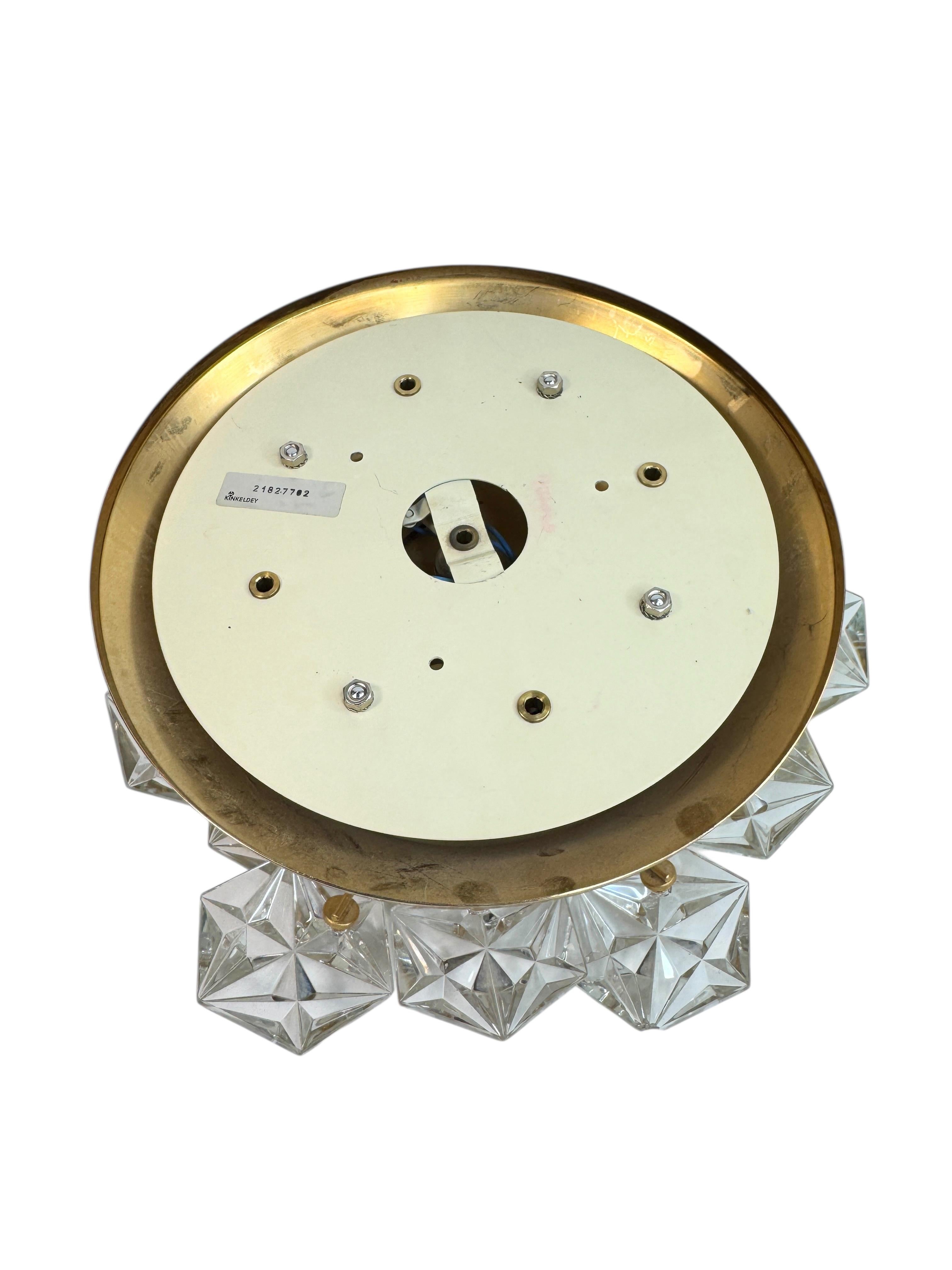 Métal Magnifique lustre encastré à prisme en cristal facetté par Kinkeldey 1970 en vente