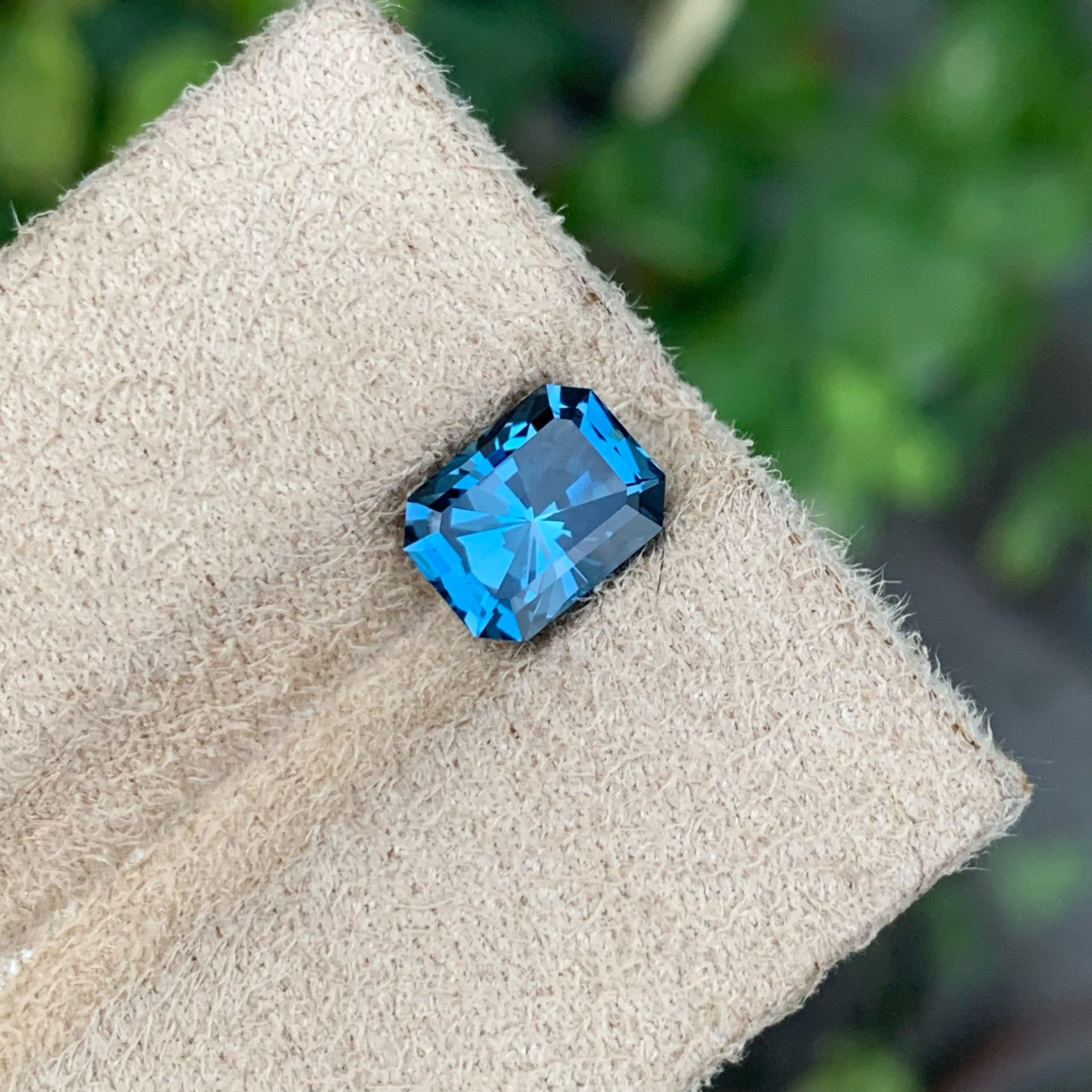 Beautiful Fancy Cut London Blue Topaz, available For Sale At Wholesale Price Natural High Quality 2.90 Carats Loupe Clean Clarity Loose Topaz Gemstone From Africa. 
Product Information:
GEMSTONE NAME: Beautiful Fancy Cut London Blue