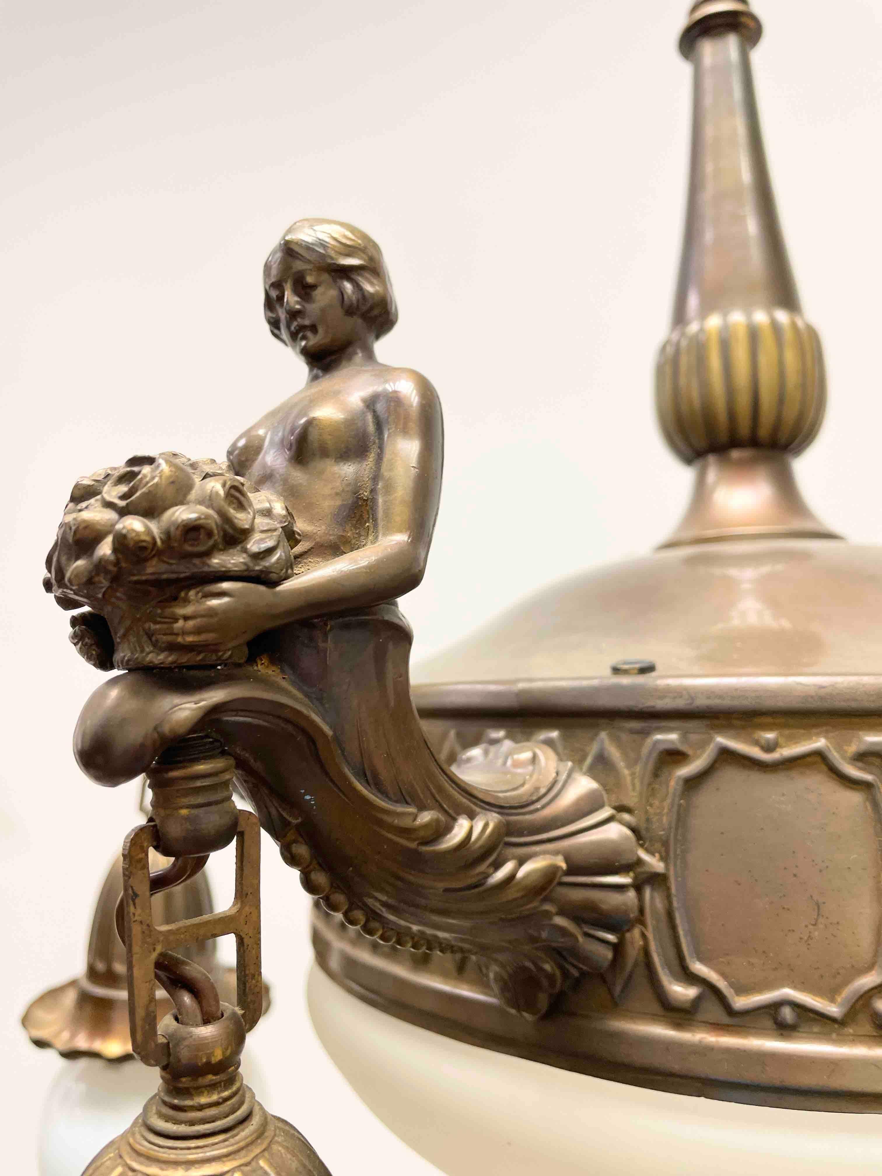 Beautiful Figural Bronze Art Nouveau Chandelier Antique Austria Vienna, 1910s For Sale 3
