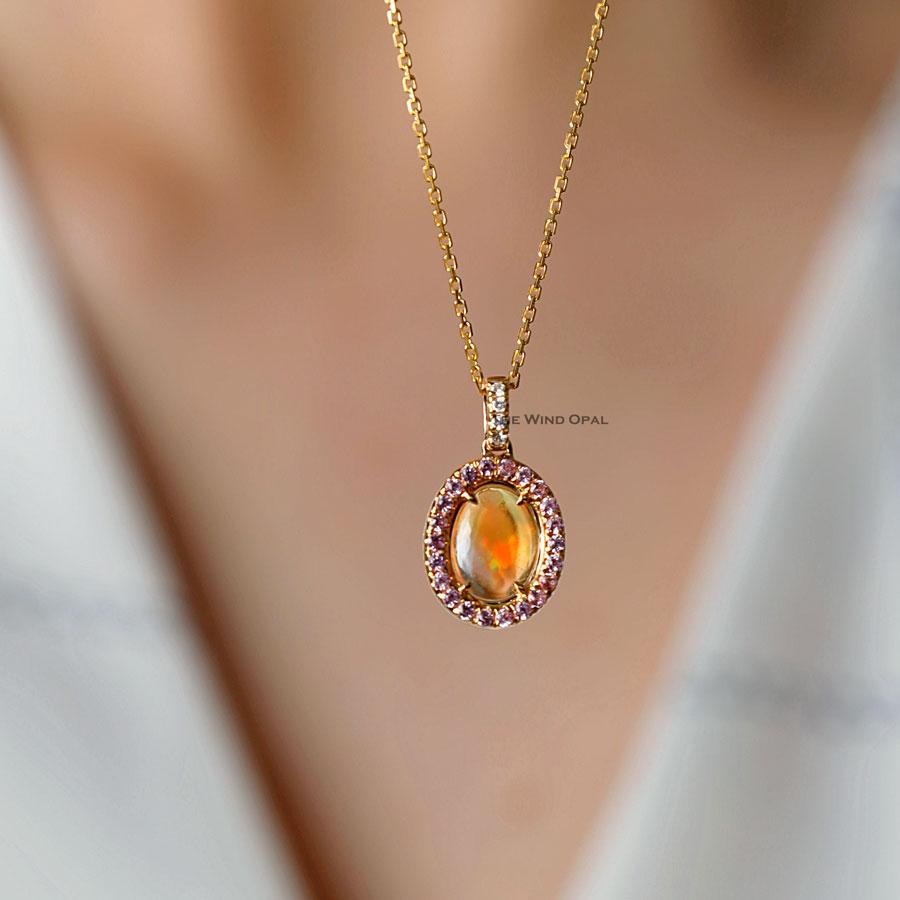 Women's or Men's Beautiful Flame Two Side Mexican Fire Opal, Diamond Necklace 18K Yellow Gold For Sale