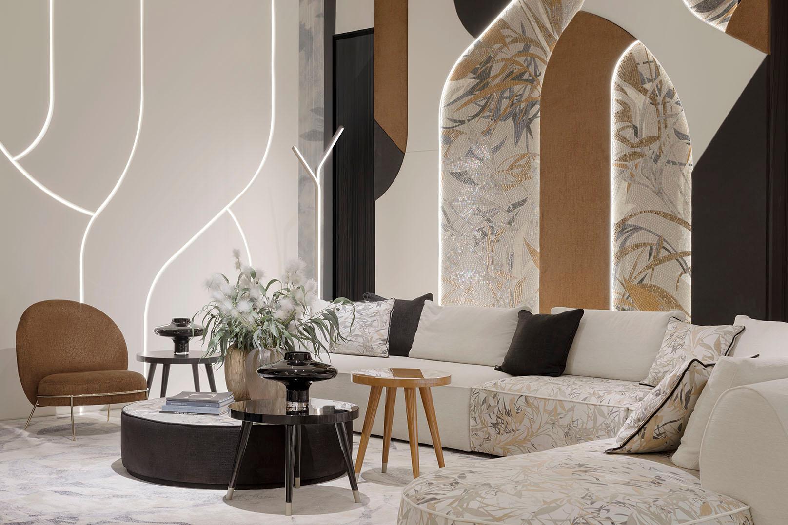 Italian Beautiful Floor Lamp Coloured Glass Bespokable Decorative Metal Elements For Sale