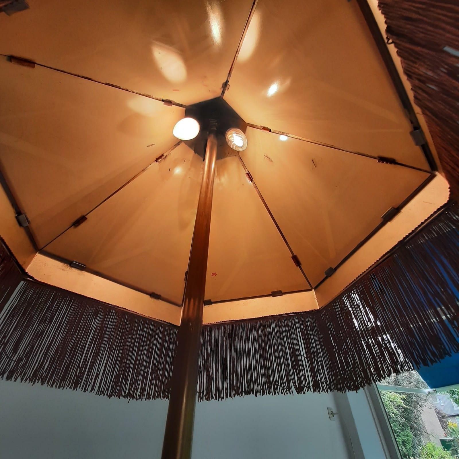 Beautiful floor lamp from the Amsterdamse School era For Sale 8