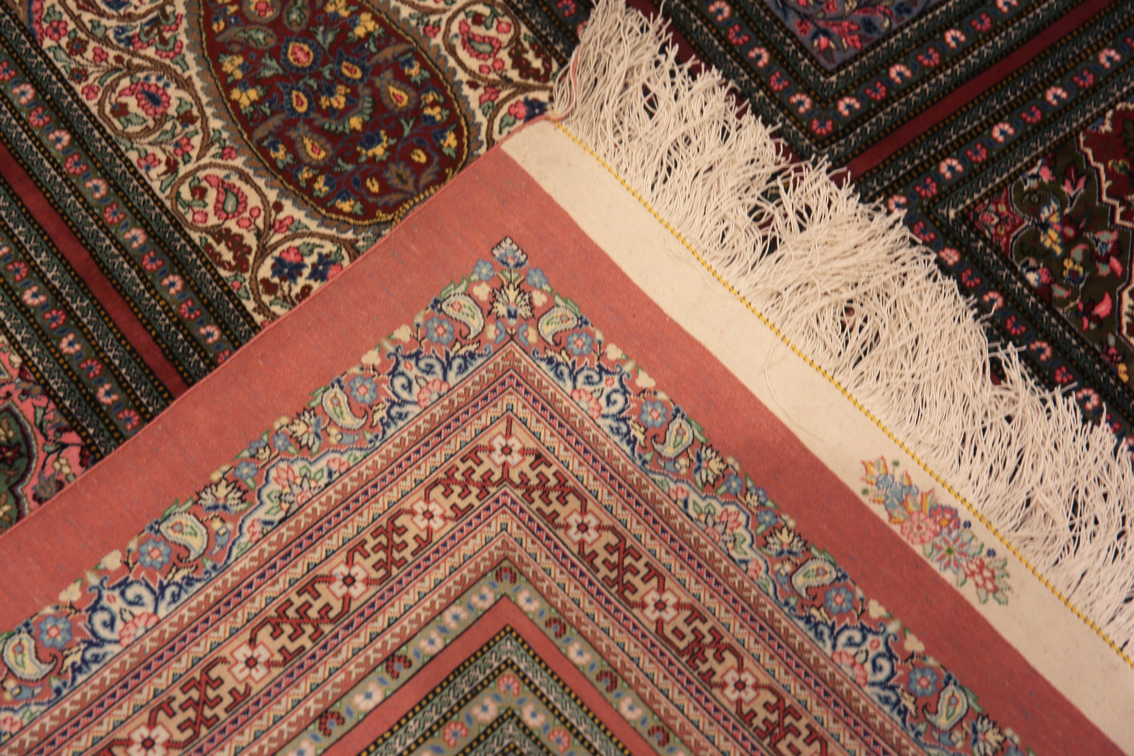Beautiful Floral Gallery Size Vintage Luxury Persian Silk Qum Rug 5'2