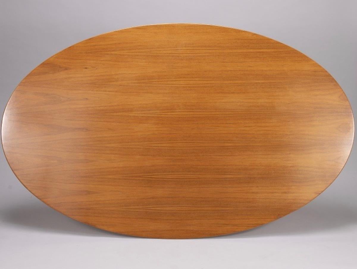 Mid-Century Modern Beautiful Florence Knoll Oval Table or Desk