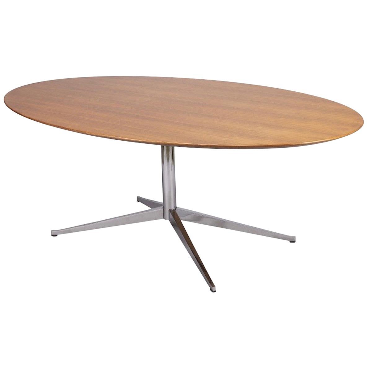 Beautiful Florence Knoll Oval Table or Desk