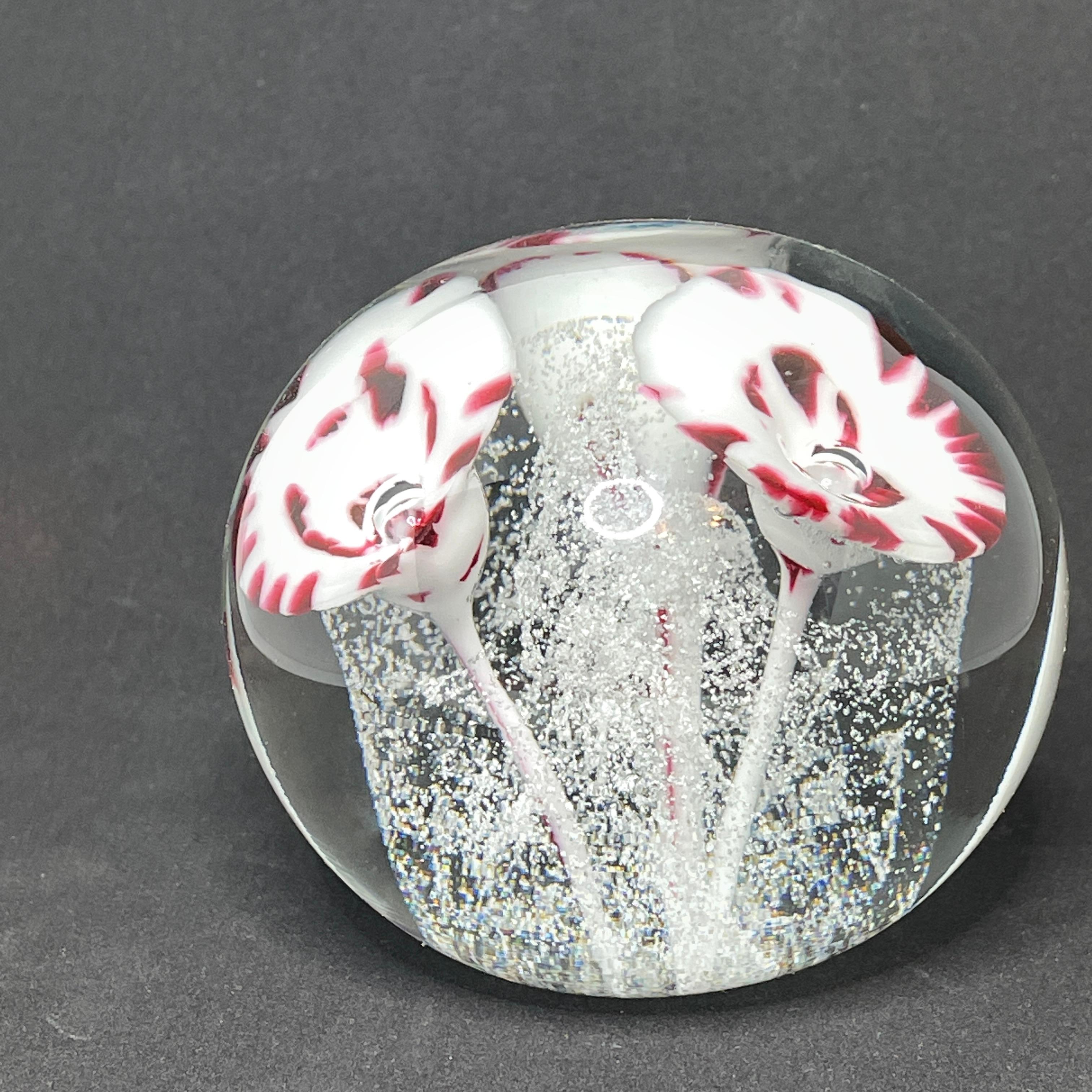 Hand-Crafted Beautiful Flower Bunch Murano Glass Paperweight, Italy