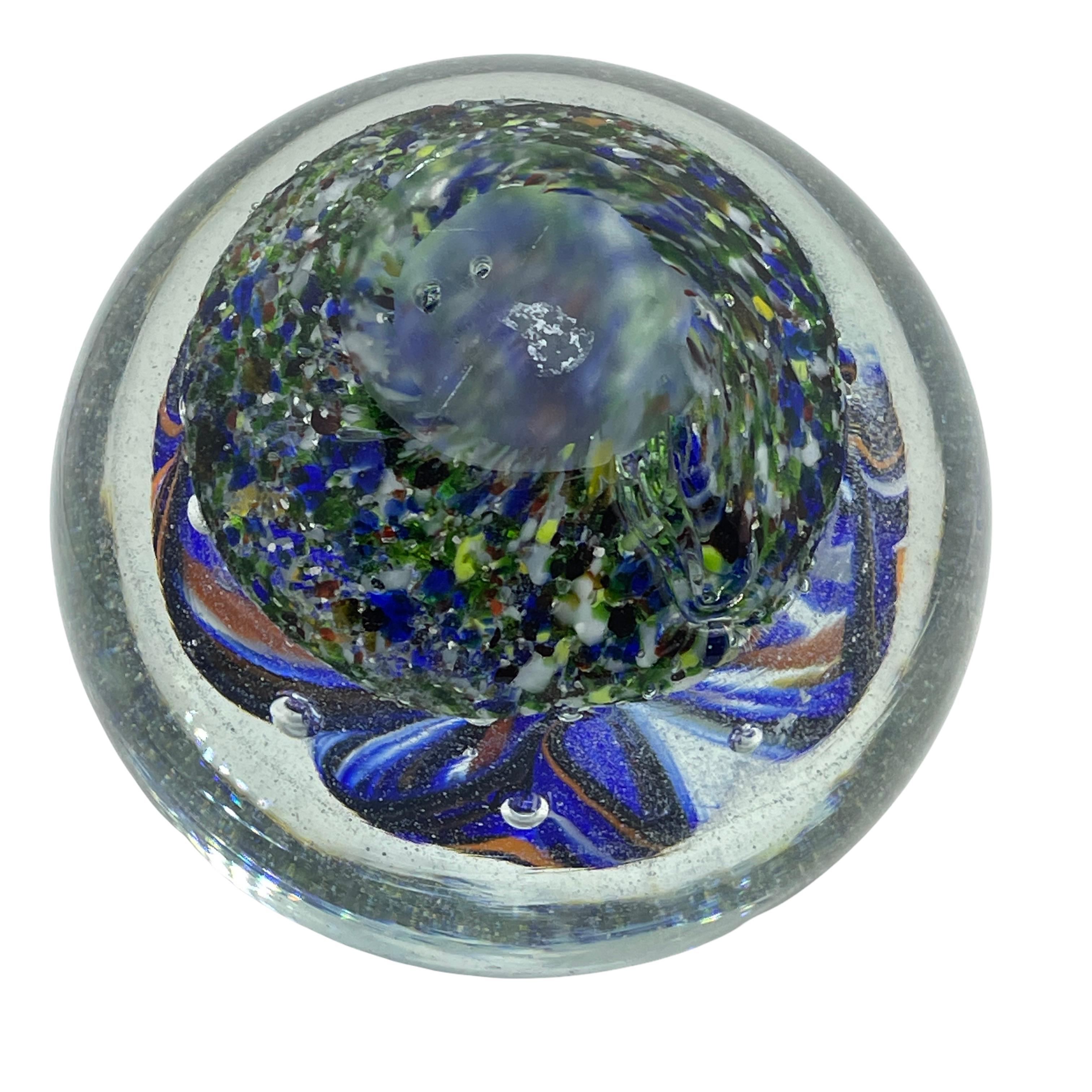 Late 20th Century Beautiful Flower Murano Glass Paperweight Mid-Century Modern Italy