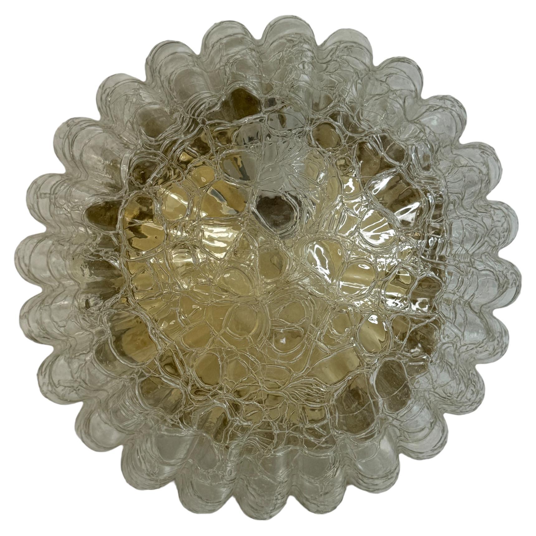 Magnifique affleurant en verre en forme de fleur par Doria Leuchten, Allemagne, années 1960