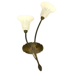 Beautiful Flower-Shaped Wall Sconce Vintage Metal Sconce with Milk Glass Shade