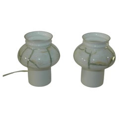 Preciosas lámparas de mesa Flygsfors diseñadas por Helena Tynell