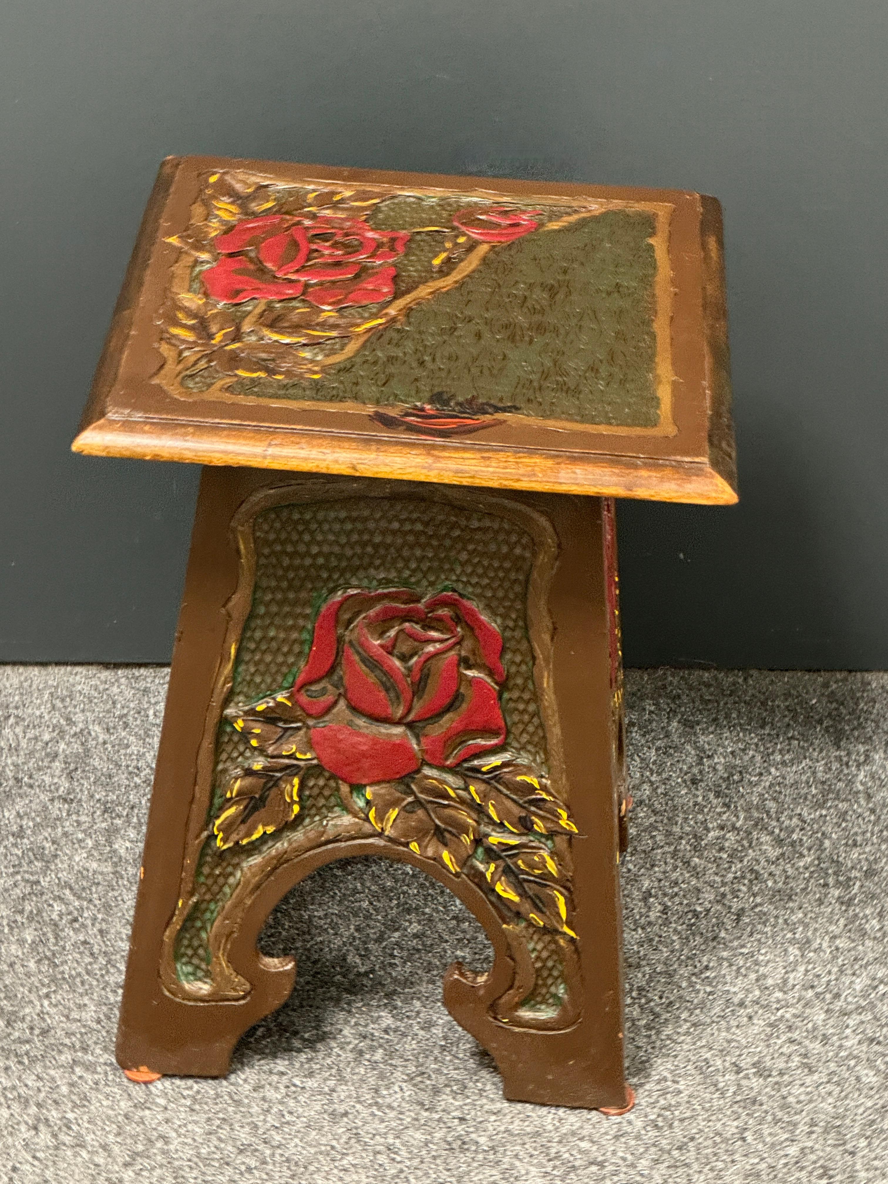 Beautiful Folk Art Wood Carved Chair Foot Rest Stool, Vintage German 1920s For Sale 7