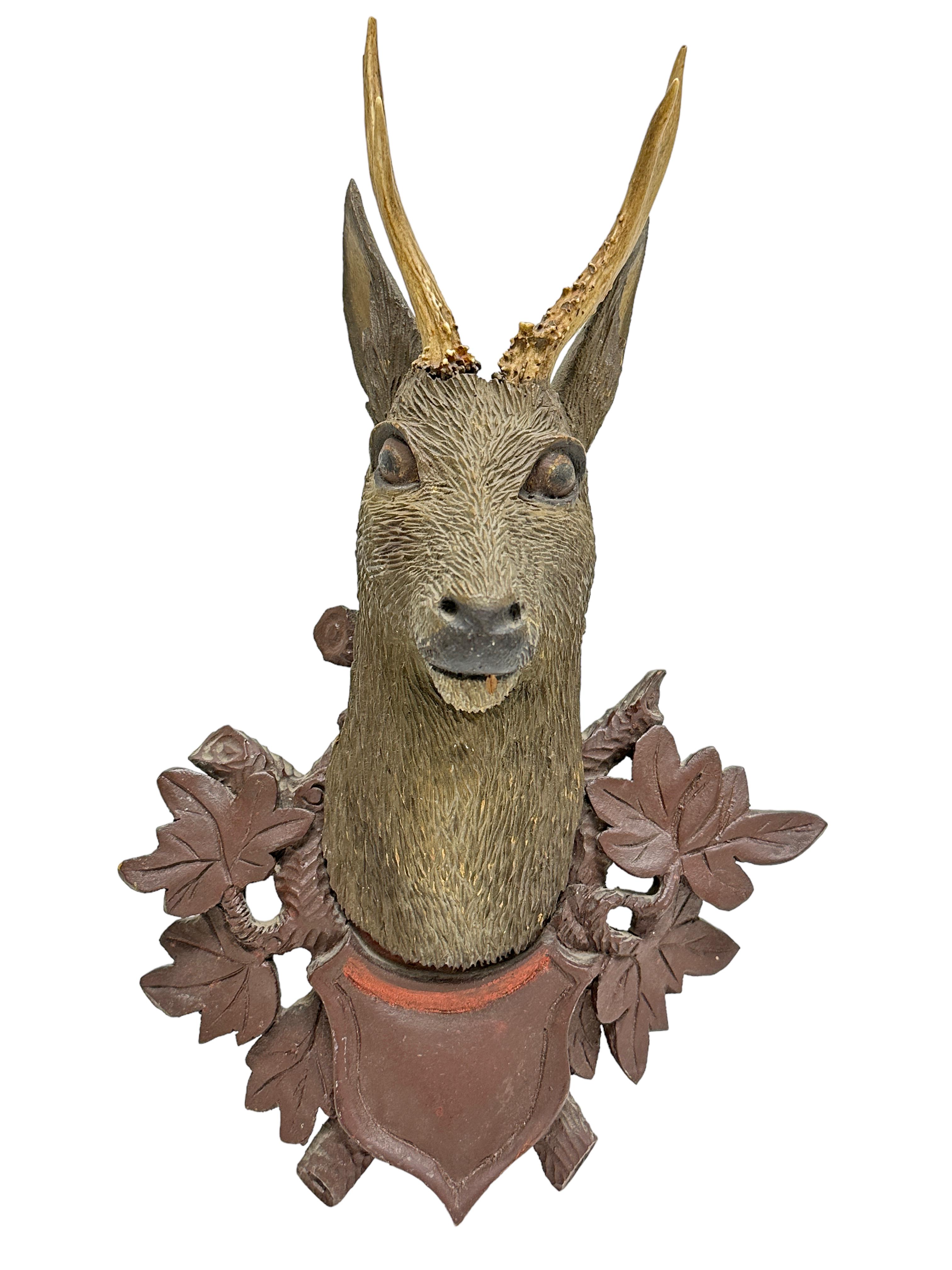 Black Forest Beautiful Folk Art Wood Carved Deer Head with Real Antlers, Germany 19th Century