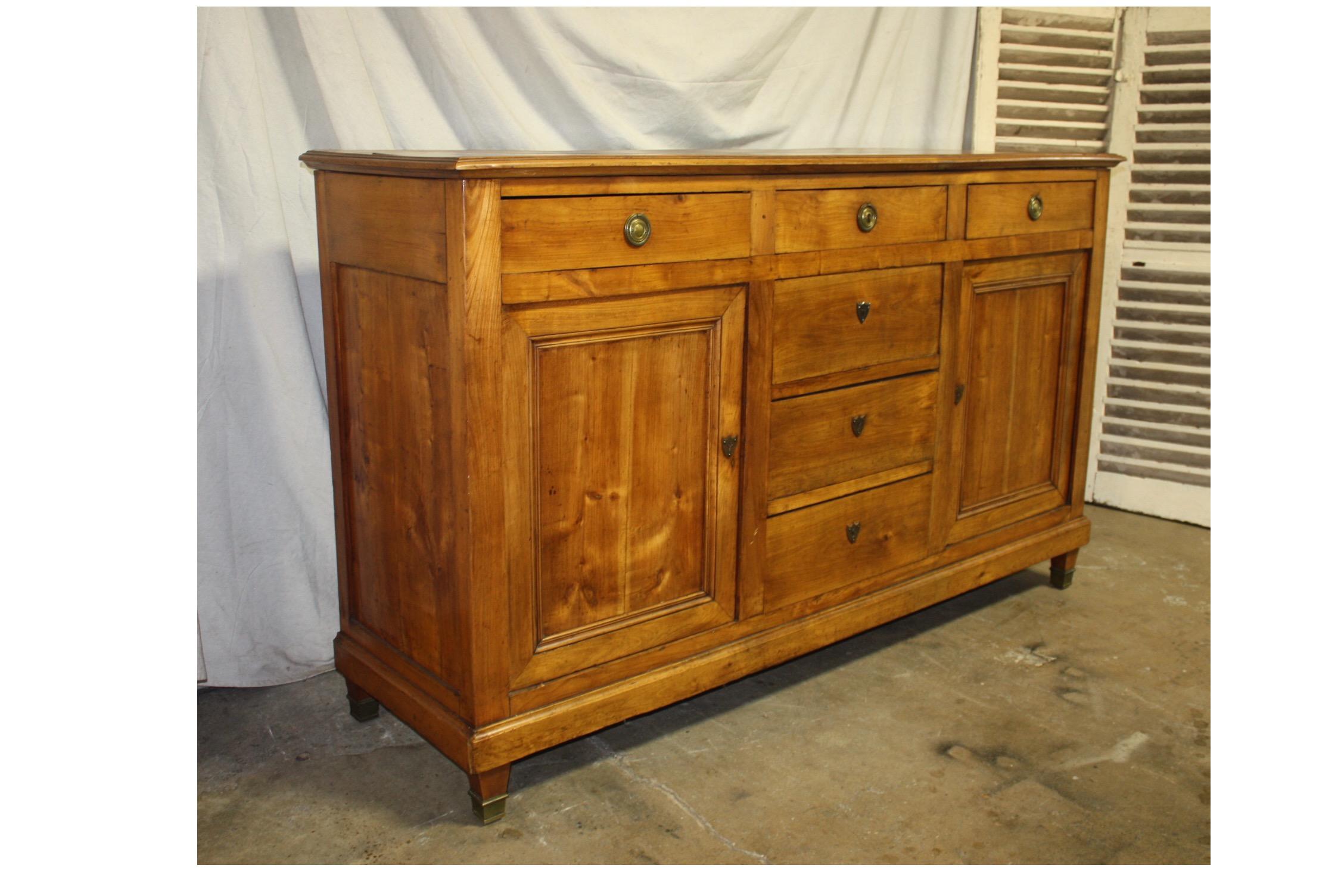 Louis XVI Beautiful French 18th Century Sideboard