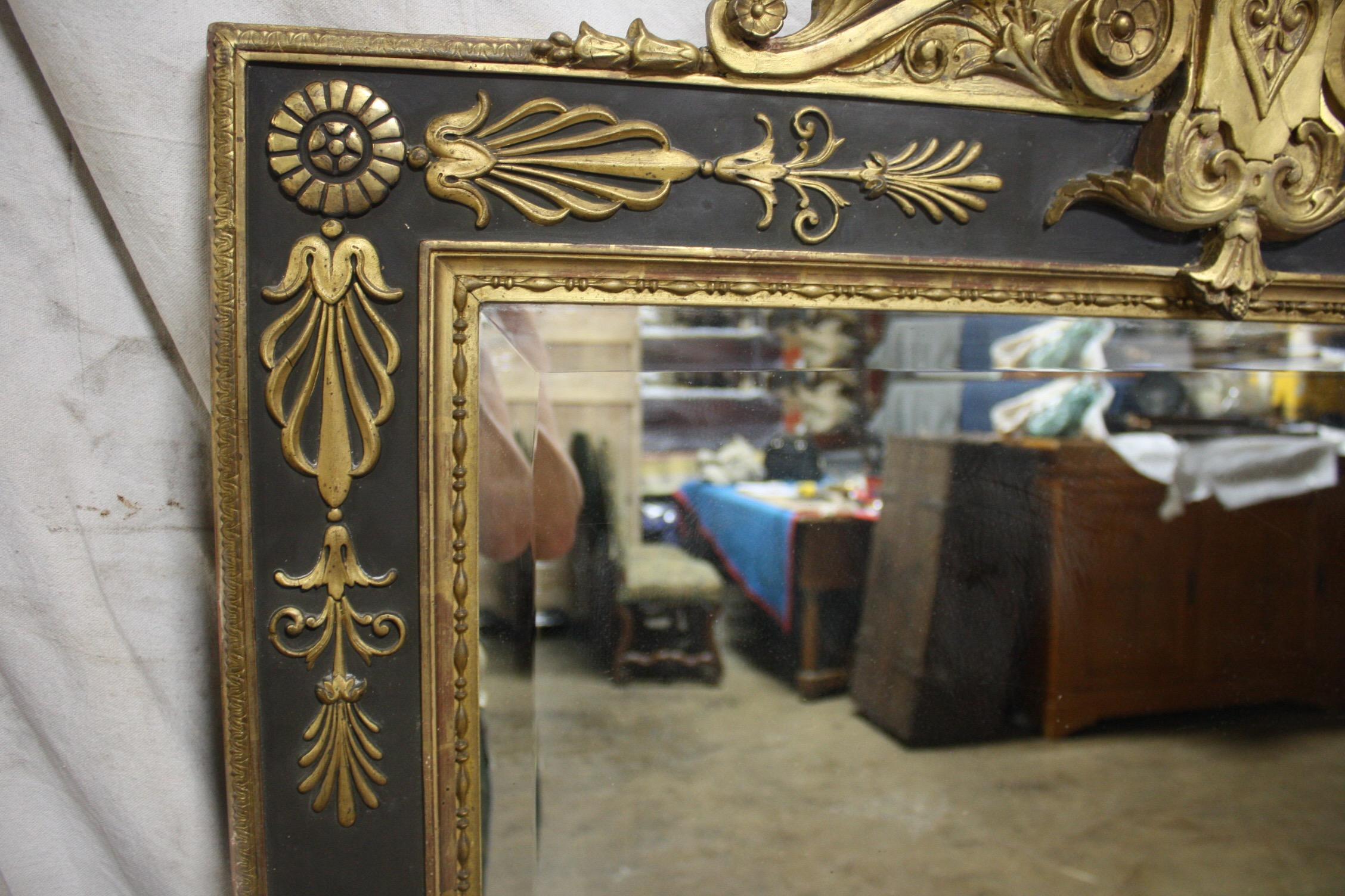 Französischer Spiegel aus dem 19. Jahrhundert (Restauration) im Angebot