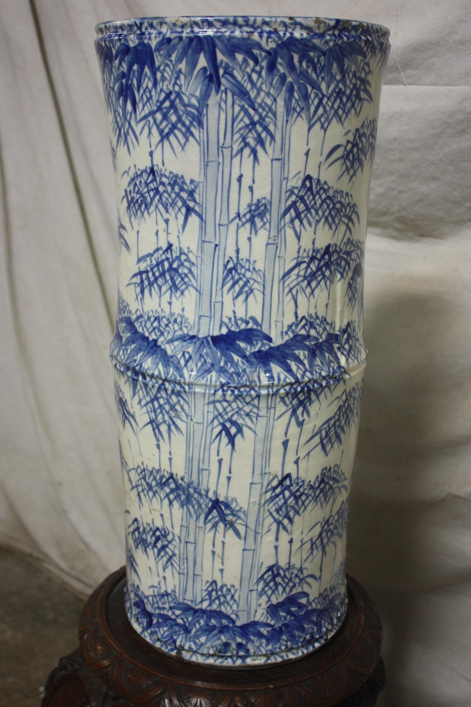Magnifique vase français du 19ème siècle en vente 3