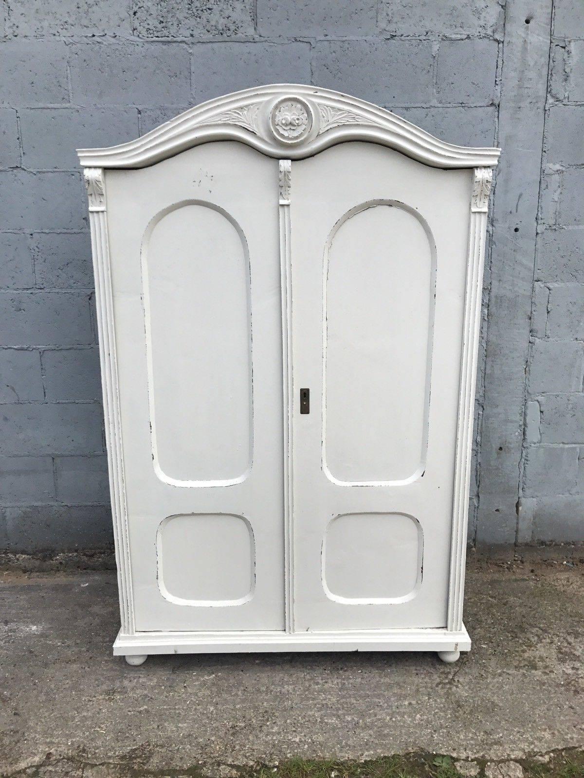 Beautiful French Antique, Vintage Country Cupboard, Larder In Good Condition For Sale In Lingfield, West Sussex
