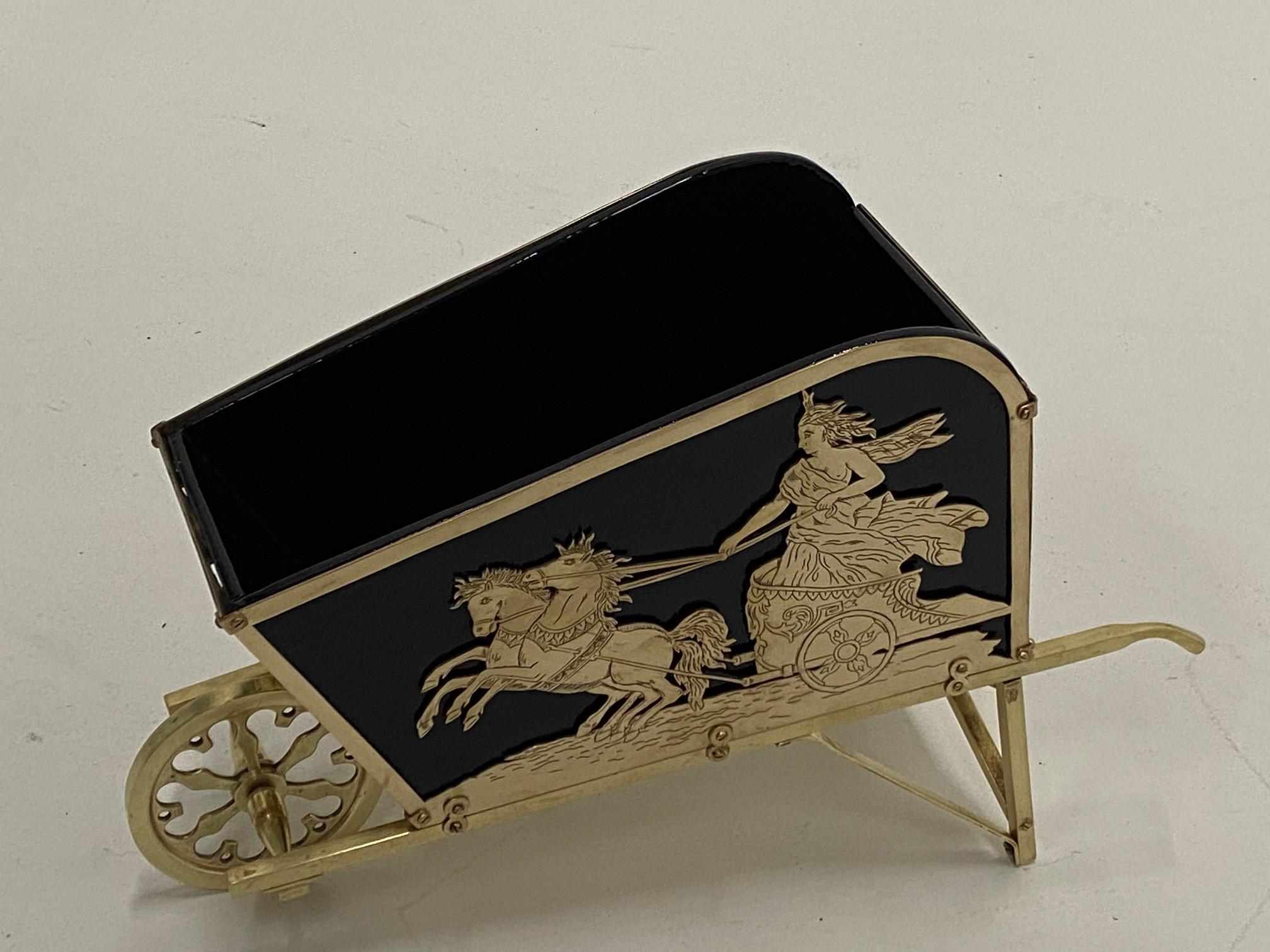 Early 20th Century Beautiful French Brass Neoclassical Style Wheelbarrow Shaped Centerpiece For Sale