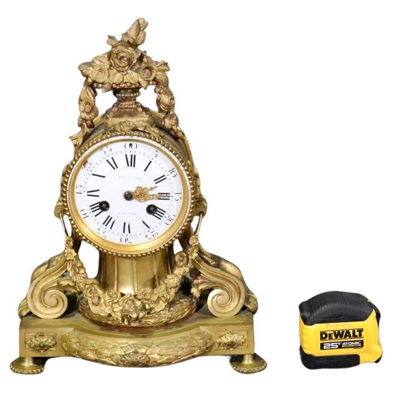 Beautiful French Bronze Antique Mantle Desk Clock For Sale at 1stDibs