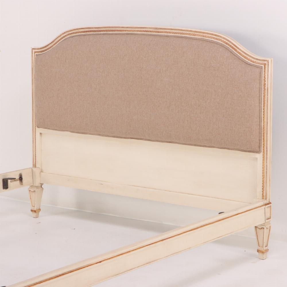 Beautiful French Directoire style painted and giltwood queen size bed, C 1940. In Good Condition In Philadelphia, PA