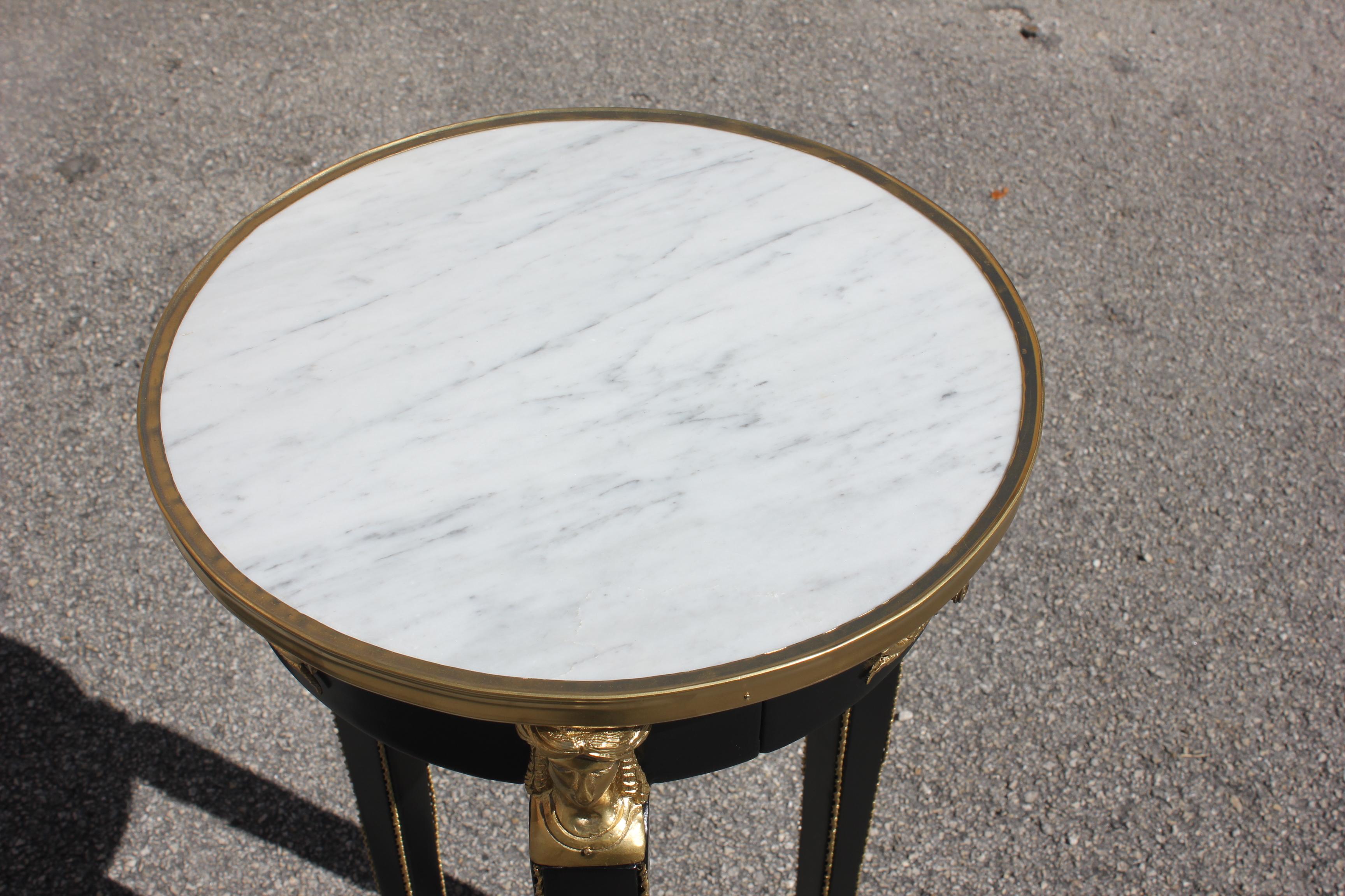 Beautiful French Empire Style Tall Side Table or Pedestal Table Marble Table (Französisch)