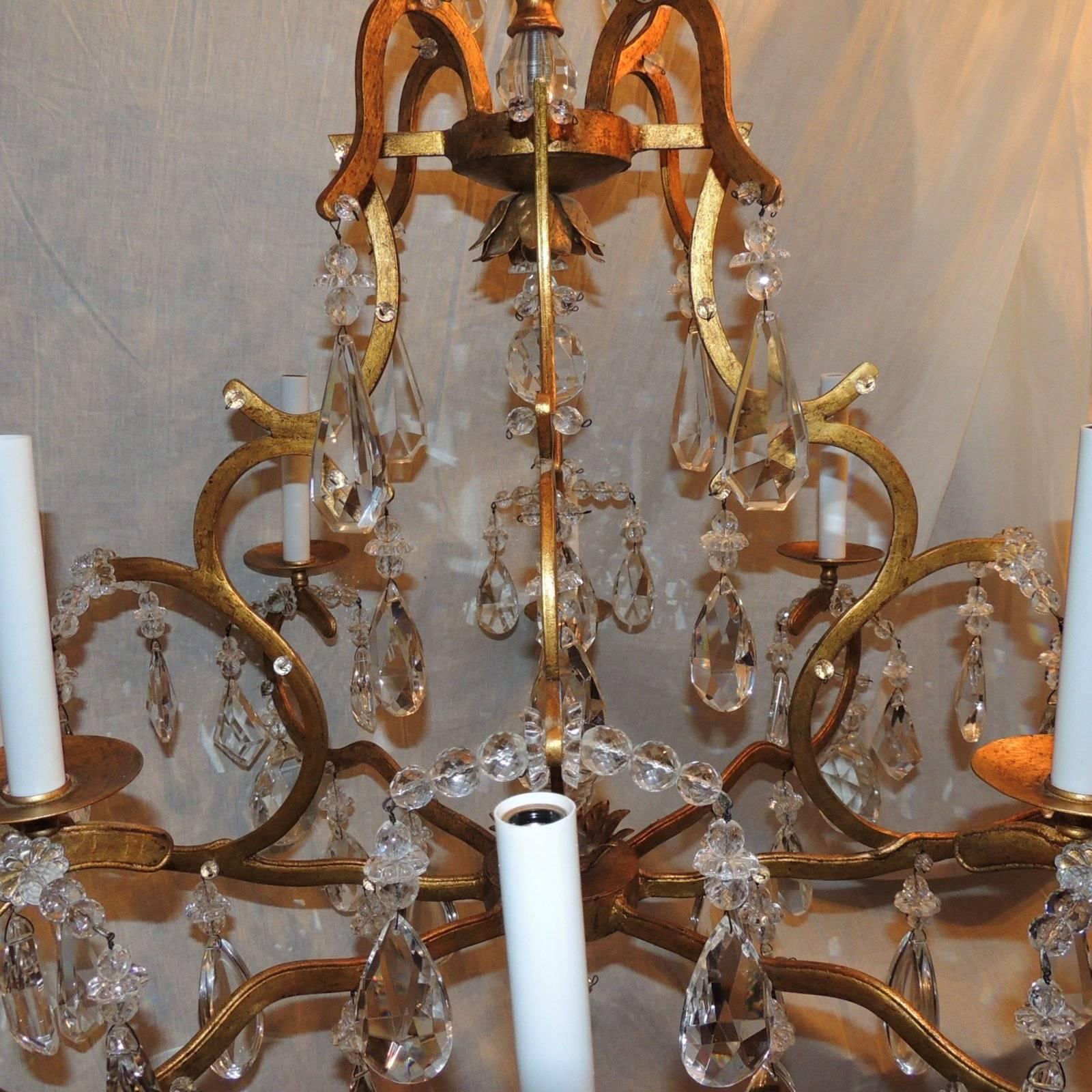 Faceted Beautiful French Gilt Baguès Eight-Arm Transitional Crystal Jansen Chandelier For Sale