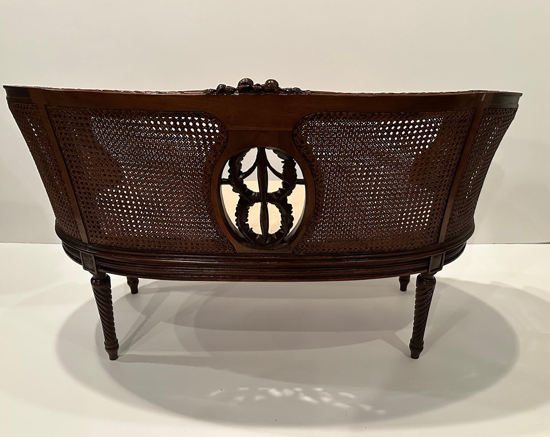 Beautiful French Hand Carved Mahogany & Caned Settee Loveseat In Good Condition In Hopewell, NJ