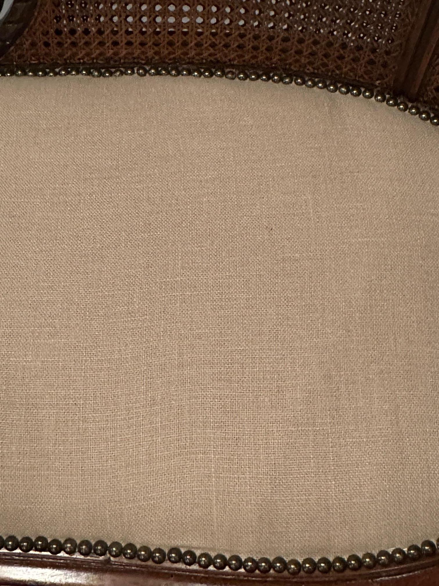 Beautiful French Hand Carved Mahogany & Caned Settee Loveseat 4