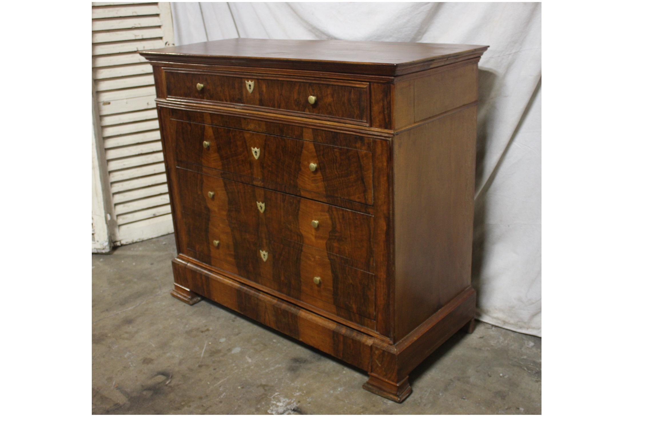 Beautiful French Louis-Philippe flamed walnut chest.