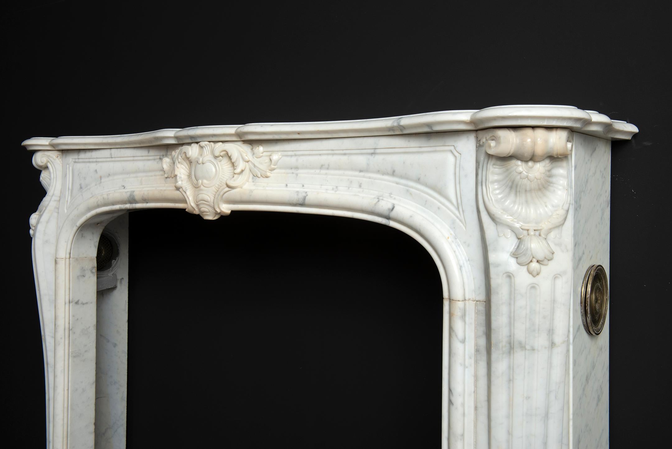 Beautiful French Louis XV Fireplace in White Marble, Paris- France 13