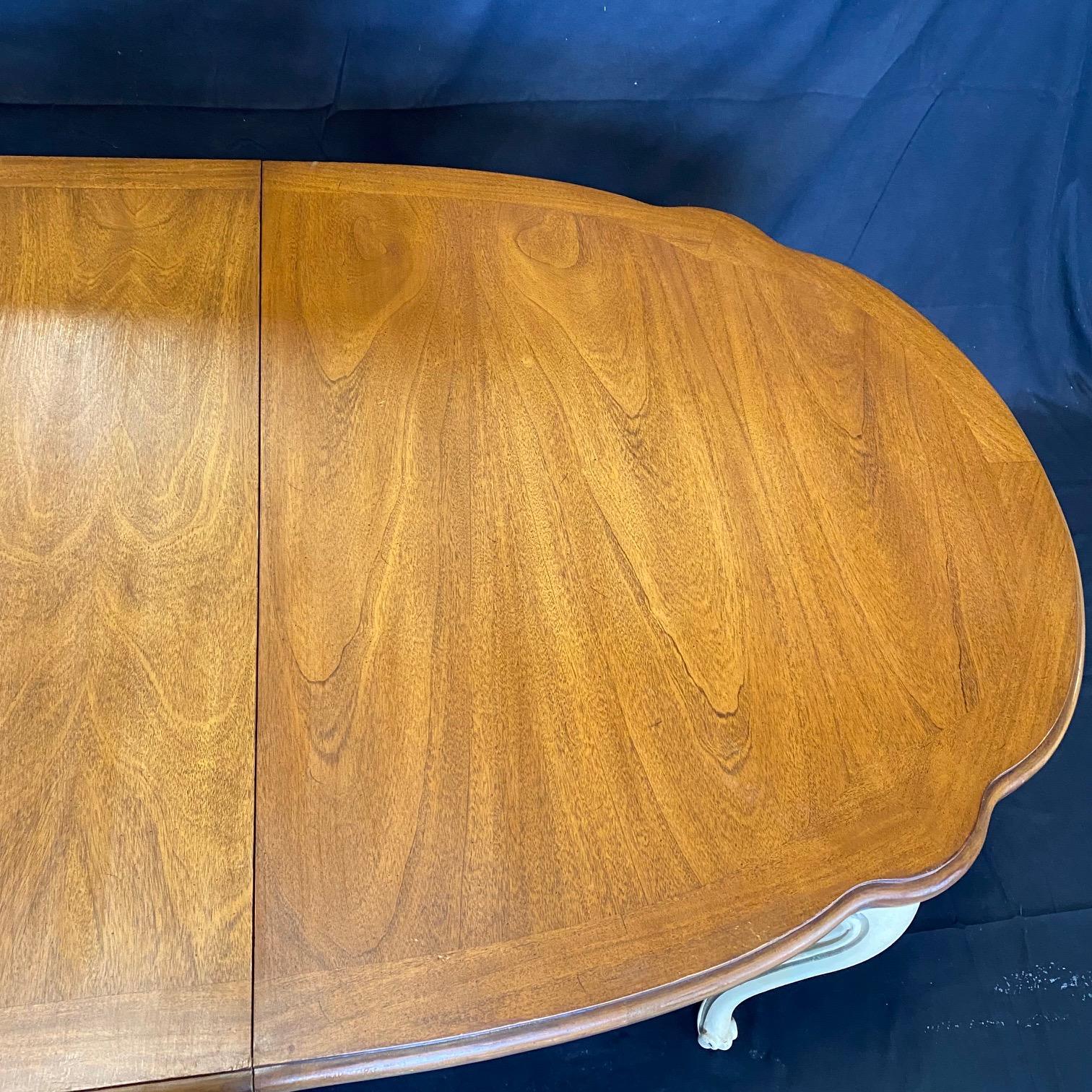 Beautiful French Louis XV Style Midcentury Walnut Dining Table For Sale 7