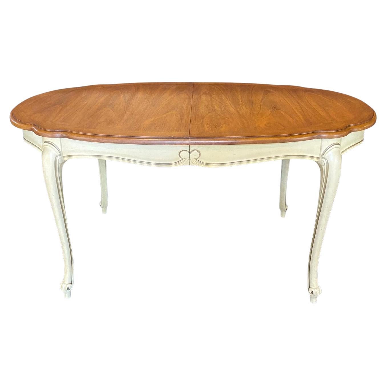 Beautiful French Louis XV Style Midcentury Walnut Dining Table For Sale