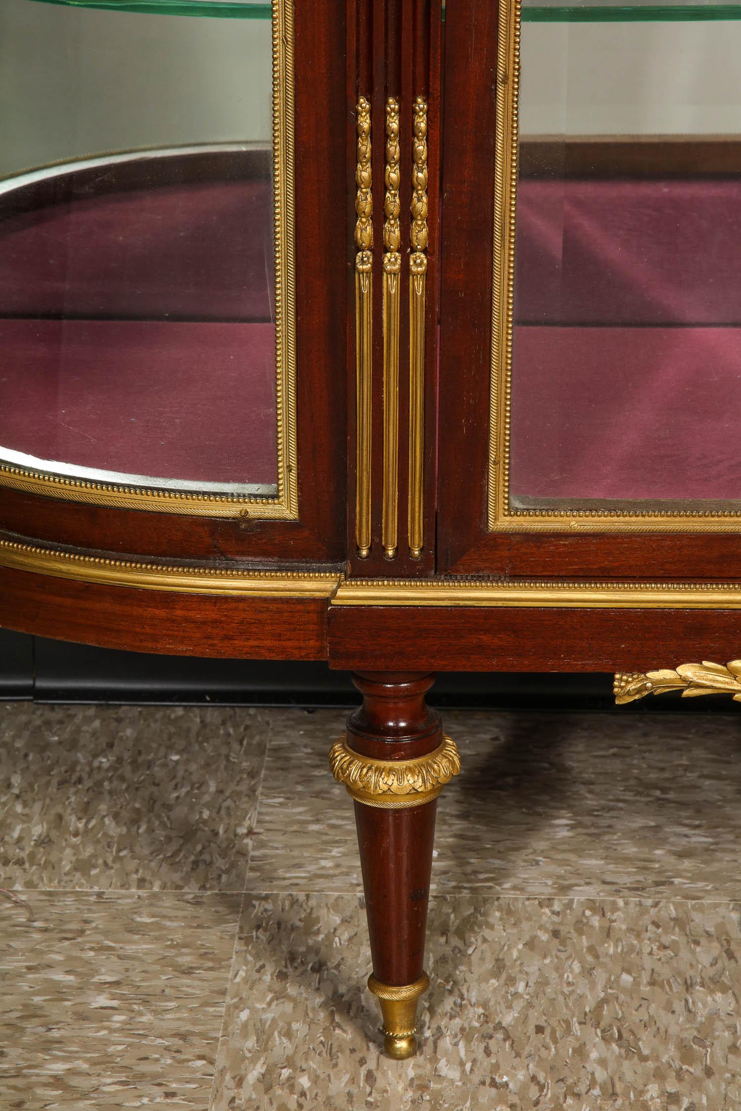 Beautiful French Louis XVI Style Ormolu-Mounted Kingwood Vitrine Commode Cabinet 5