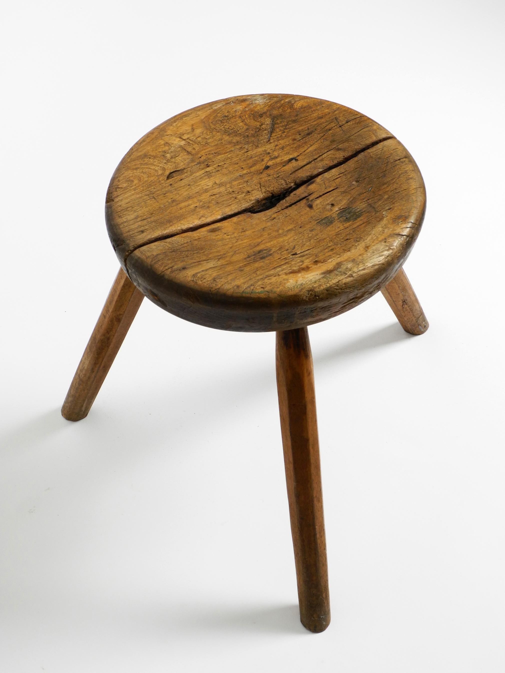 Beautiful French Original Mid Century Solid Wood Stool with a Dreamlike Patina In Good Condition In München, DE