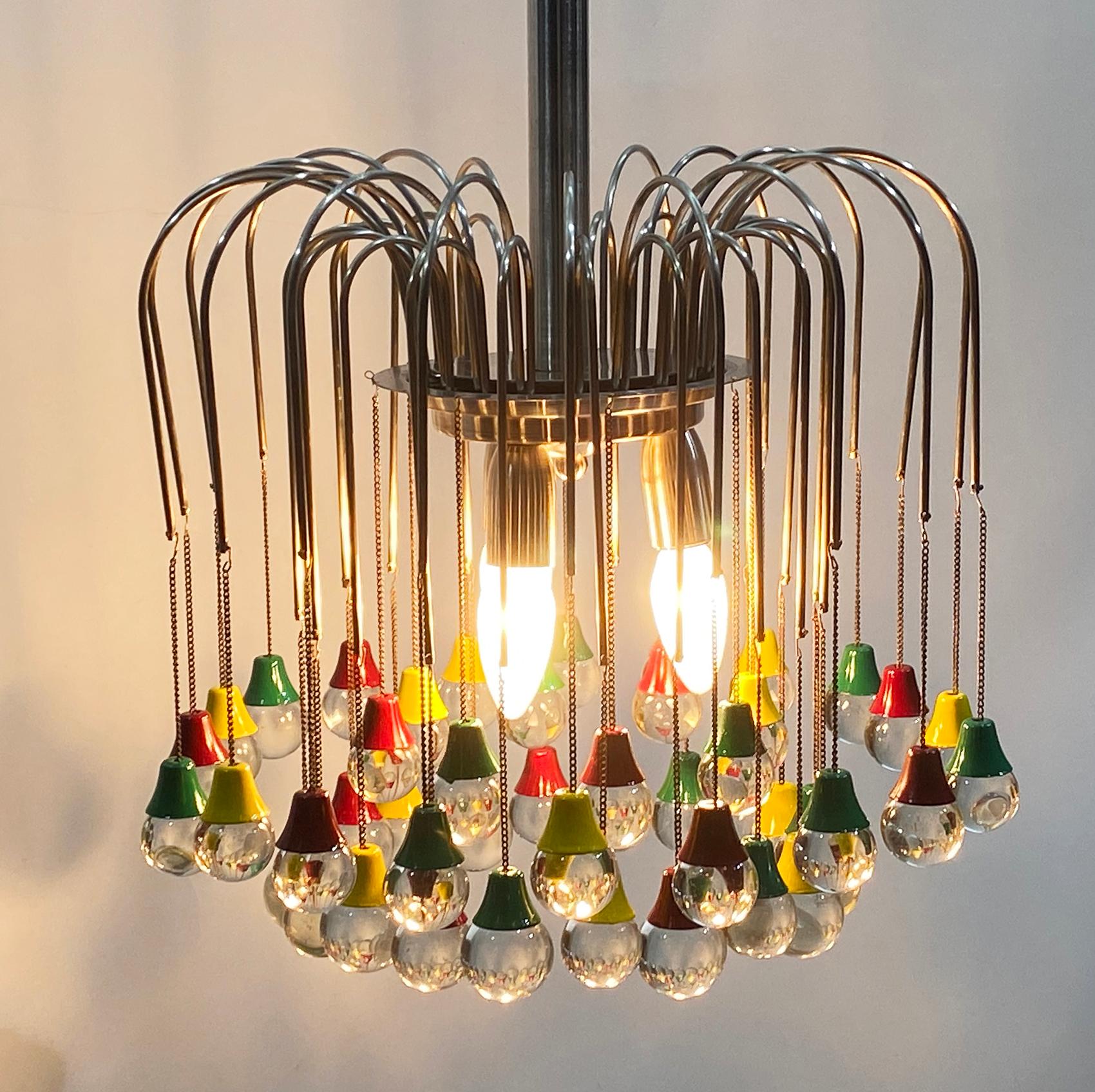 Beautiful French Teardrop Chandelier in Crystal, circa 1950 In Good Condition In Beirut, LB