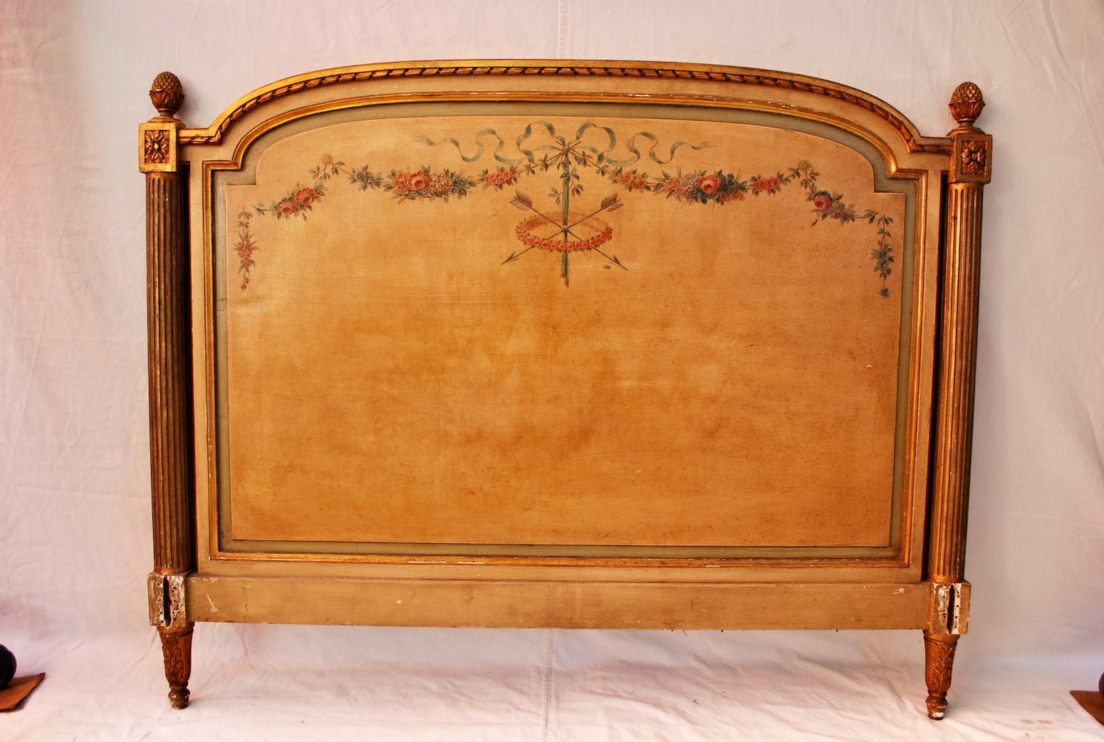 Schönes französisches Bett im Louis-XV-Stil der Jahrhundertwende (Frühes 20. Jahrhundert) im Angebot