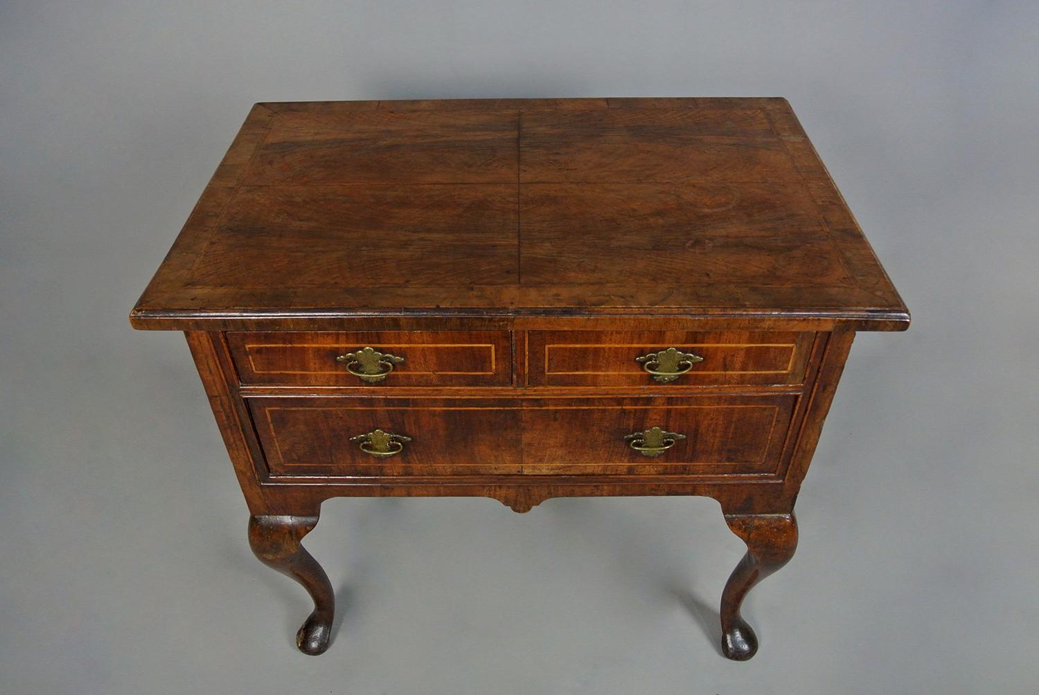 18th Century and Earlier Beautiful George I Walnut Lowboy c. 1730 For Sale