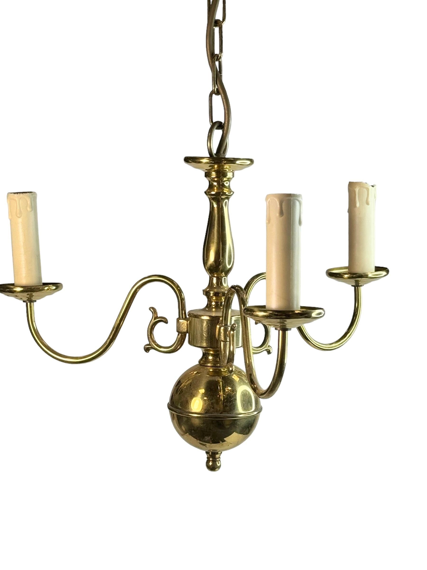 German Beautiful Georgian Style Flemish Brass Metal Chandelier, Belgium, 1960s For Sale