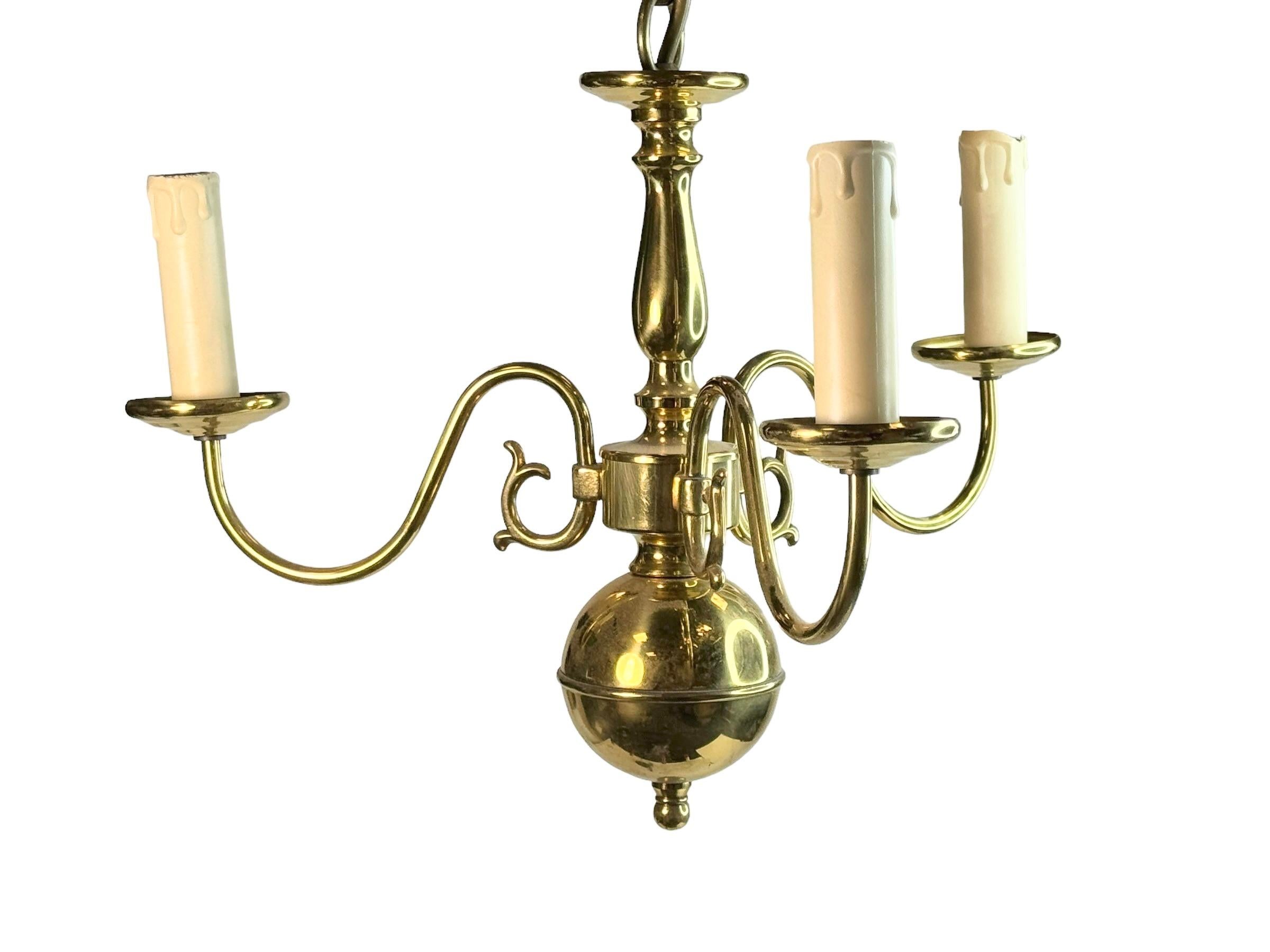 Burnished Beautiful Georgian Style Flemish Brass Metal Chandelier, Belgium, 1960s For Sale