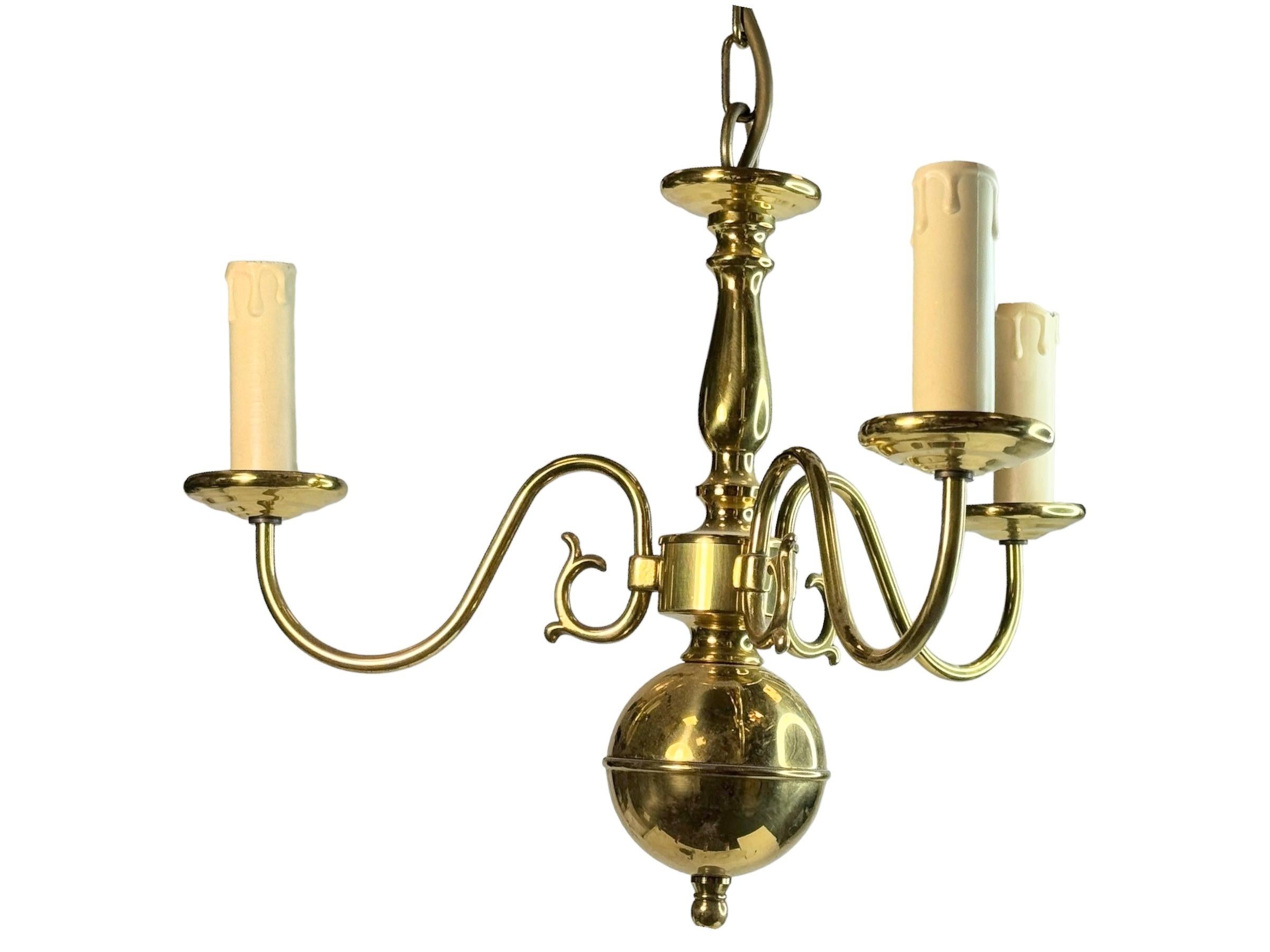 Beautiful Georgian Style Flemish Brass Metal Chandelier, Belgium, 1960s In Good Condition For Sale In Nuernberg, DE