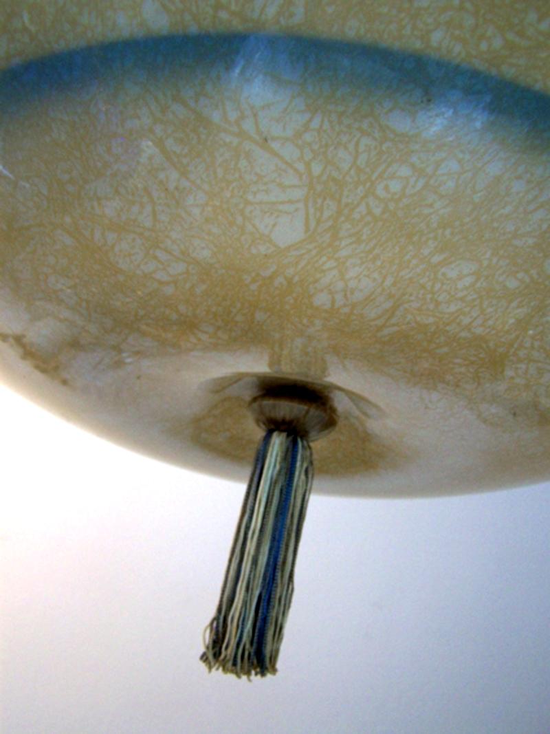Art Déco Bellissima lampada a sospensione da soffitto in vetro Art Deco tedesco in vendita
