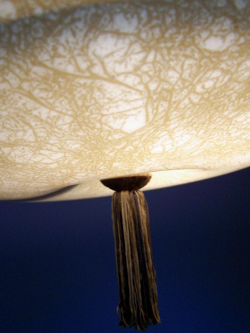 Bellissima lampada a sospensione da soffitto in vetro Art Deco tedesco In condizioni buone in vendita a Berlin, DE