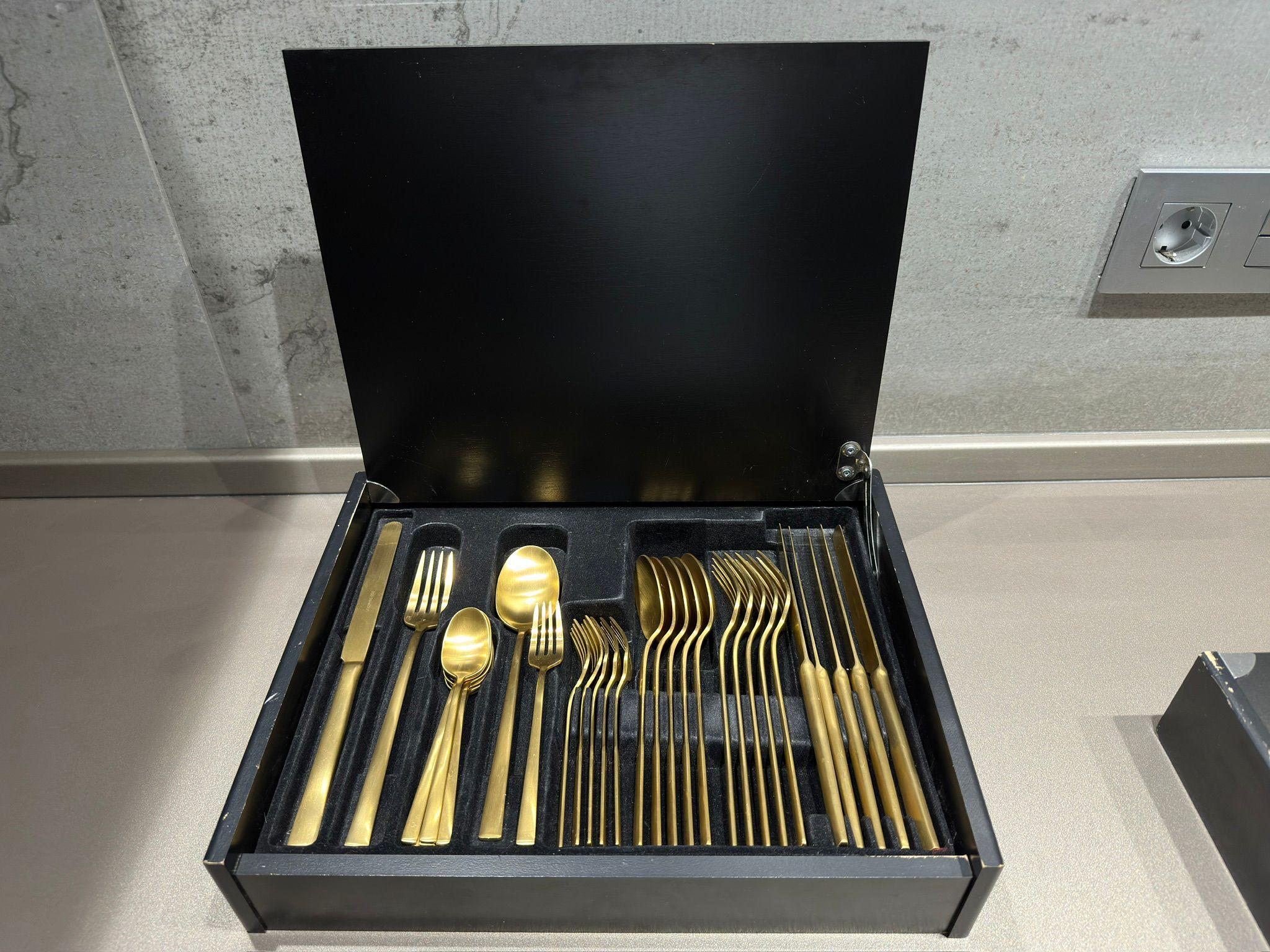 Metal Beautiful German Cutlery for 12 People 20th Century For Sale