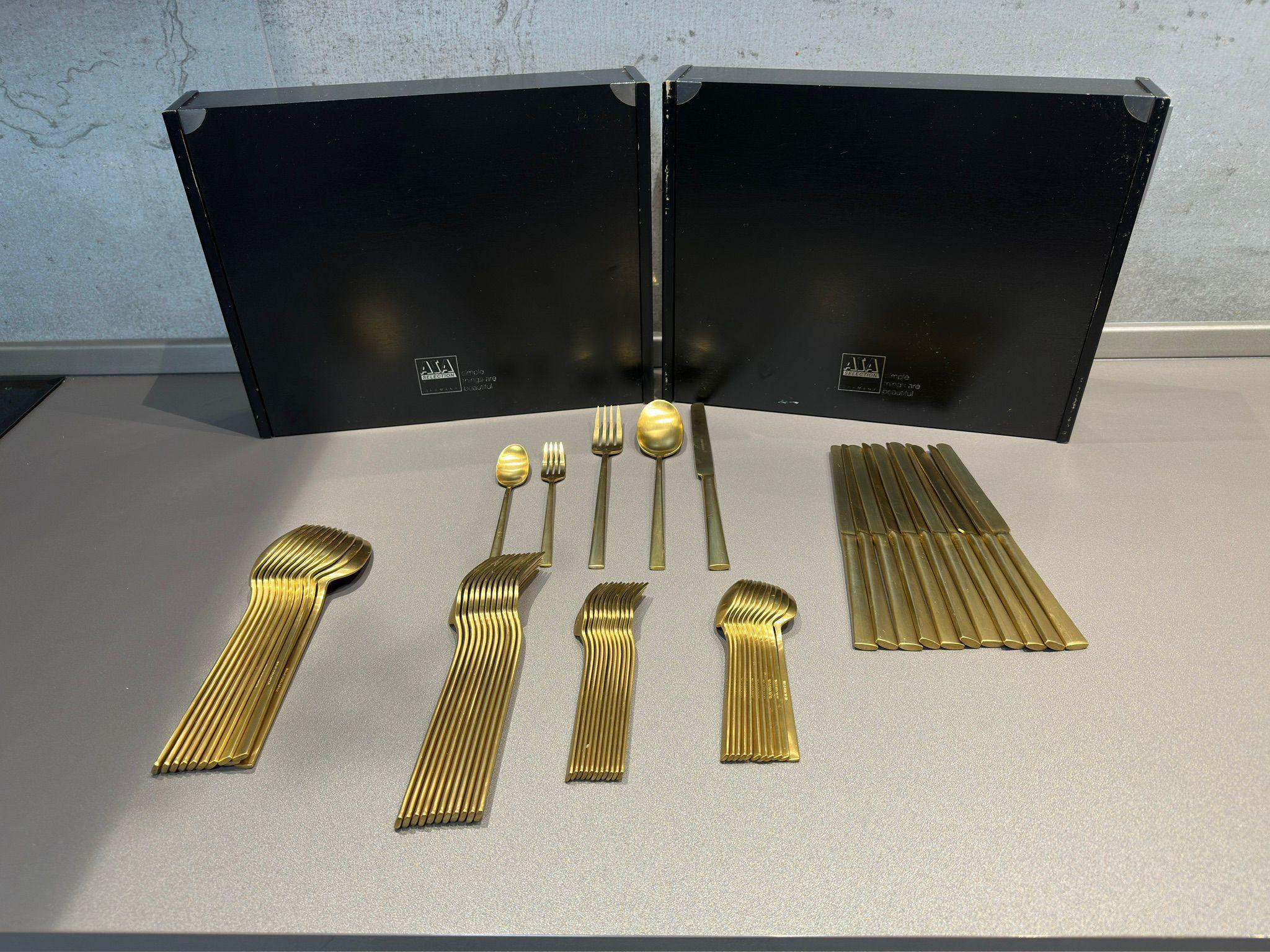 Beautiful German Cutlery for 12 People 20th Century For Sale 2
