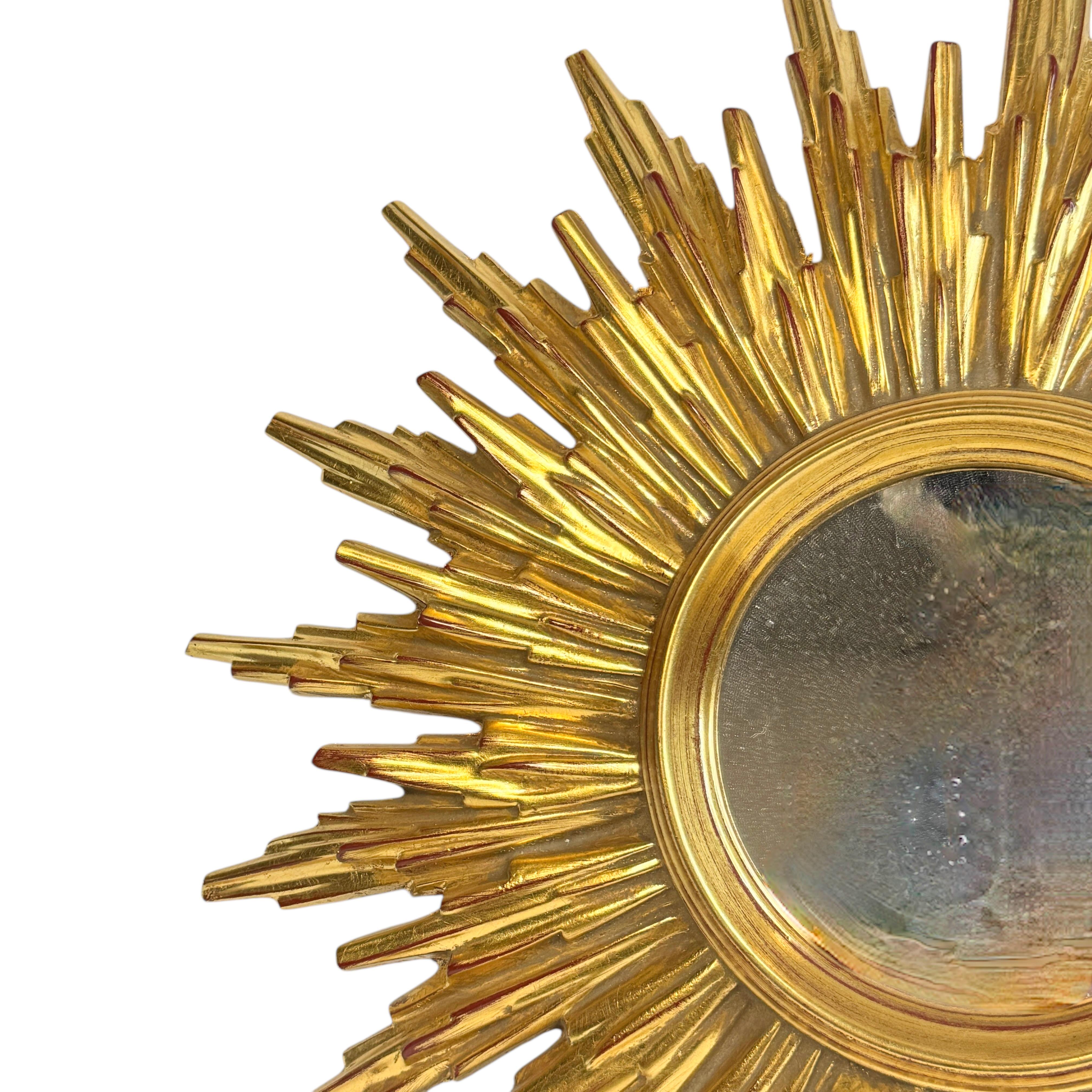 Beautiful Gilded Starburst Sunburst Mirror circa 1980s Made in Belgium In Good Condition For Sale In Nuernberg, DE