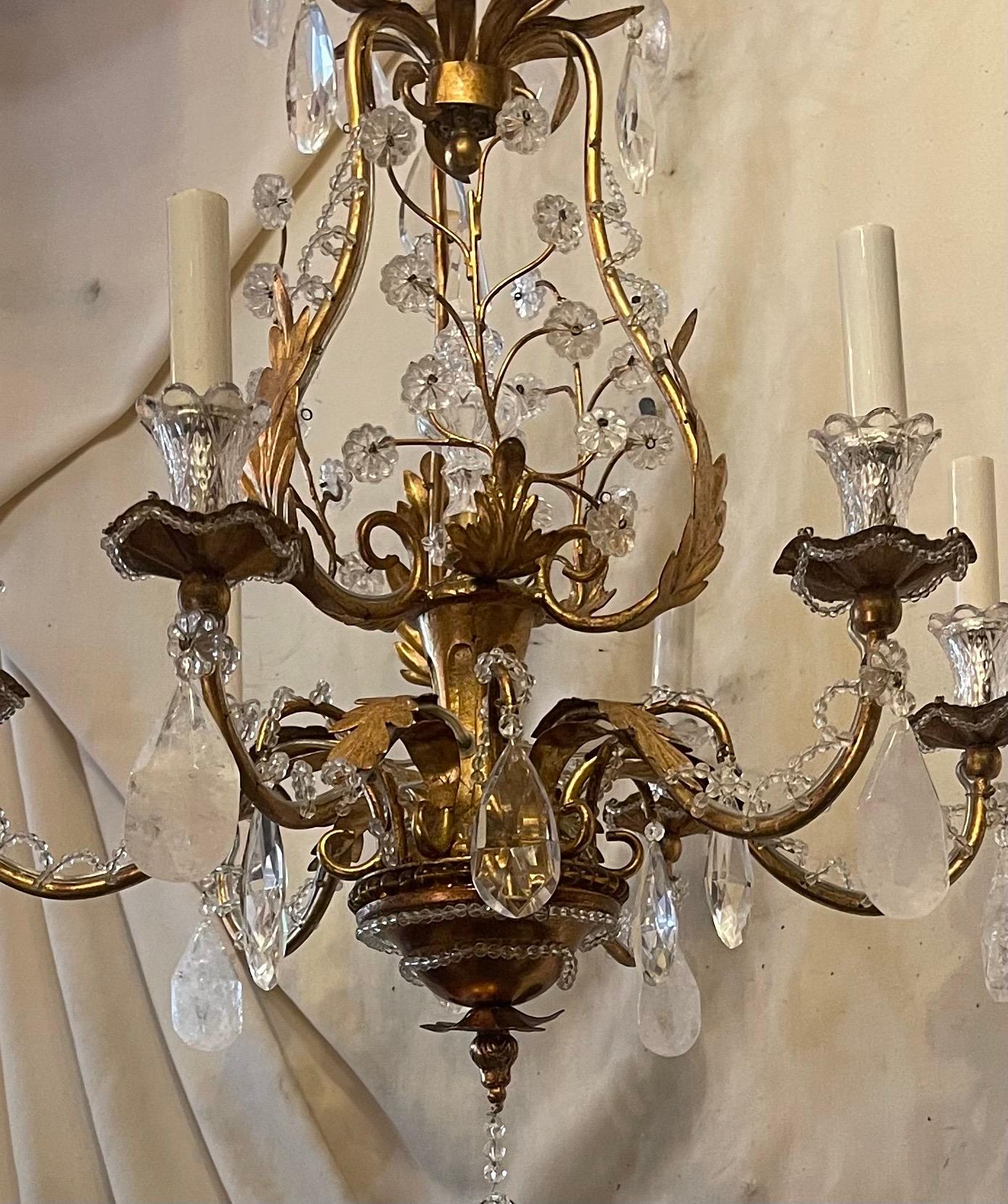 Belle Époque Magnifique lustre en cristal de roche doré à feuilles et fleurs, panier Vaughan Baguès Jansen en vente