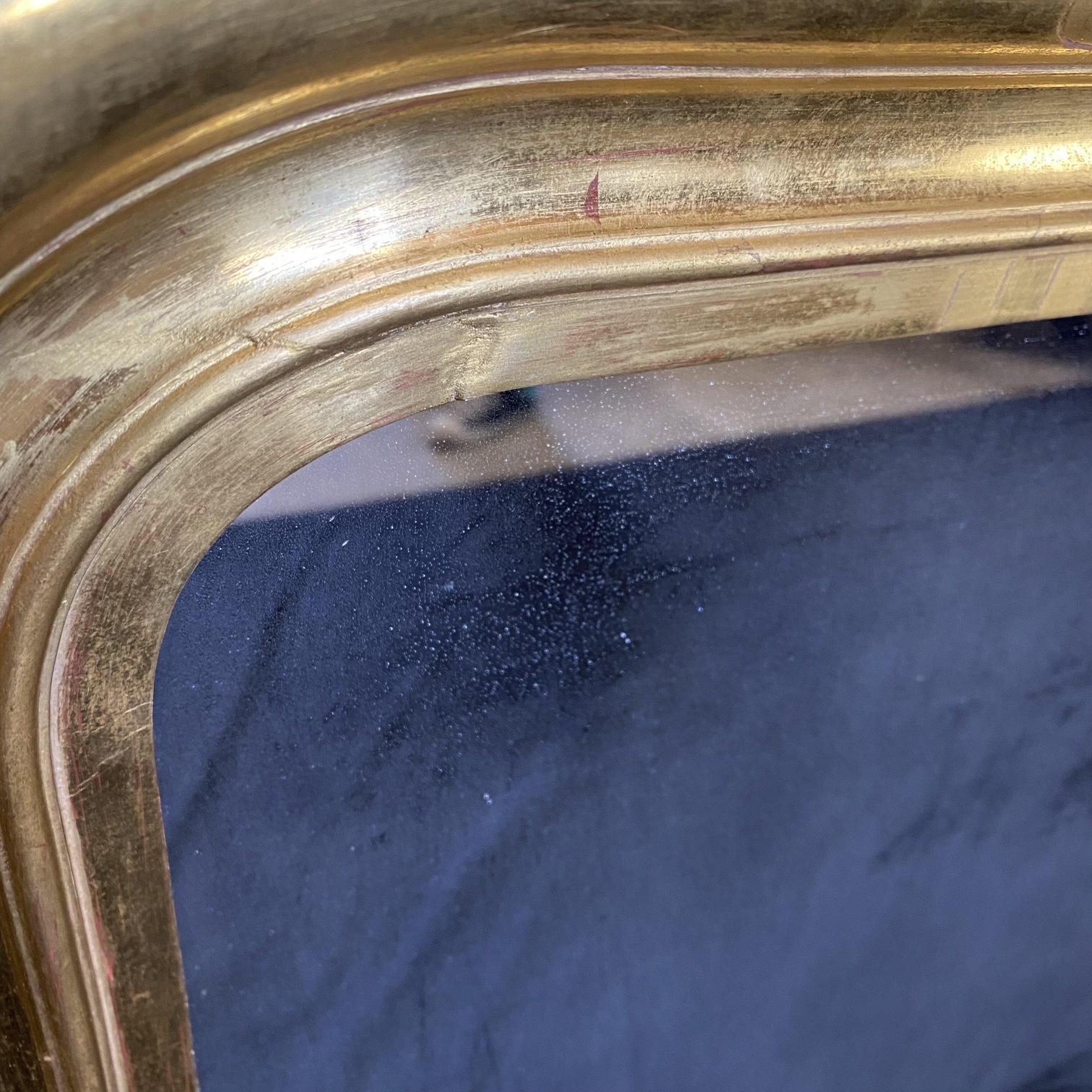 19th Century Beautiful Giltwood Louis Philippe French Mirror with Curved Top For Sale
